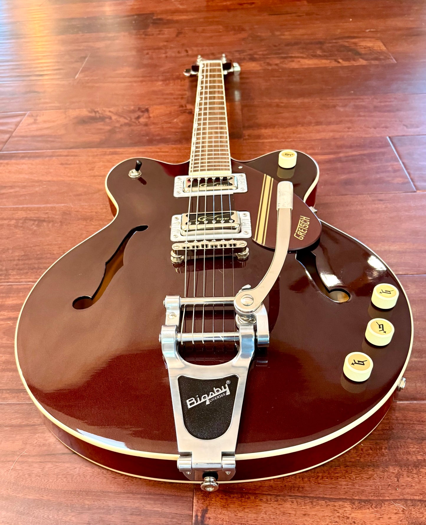 LIKE NEW Gretsch G2604T Streamliner Rally II Center Block Double-Cut W/Gig Bag