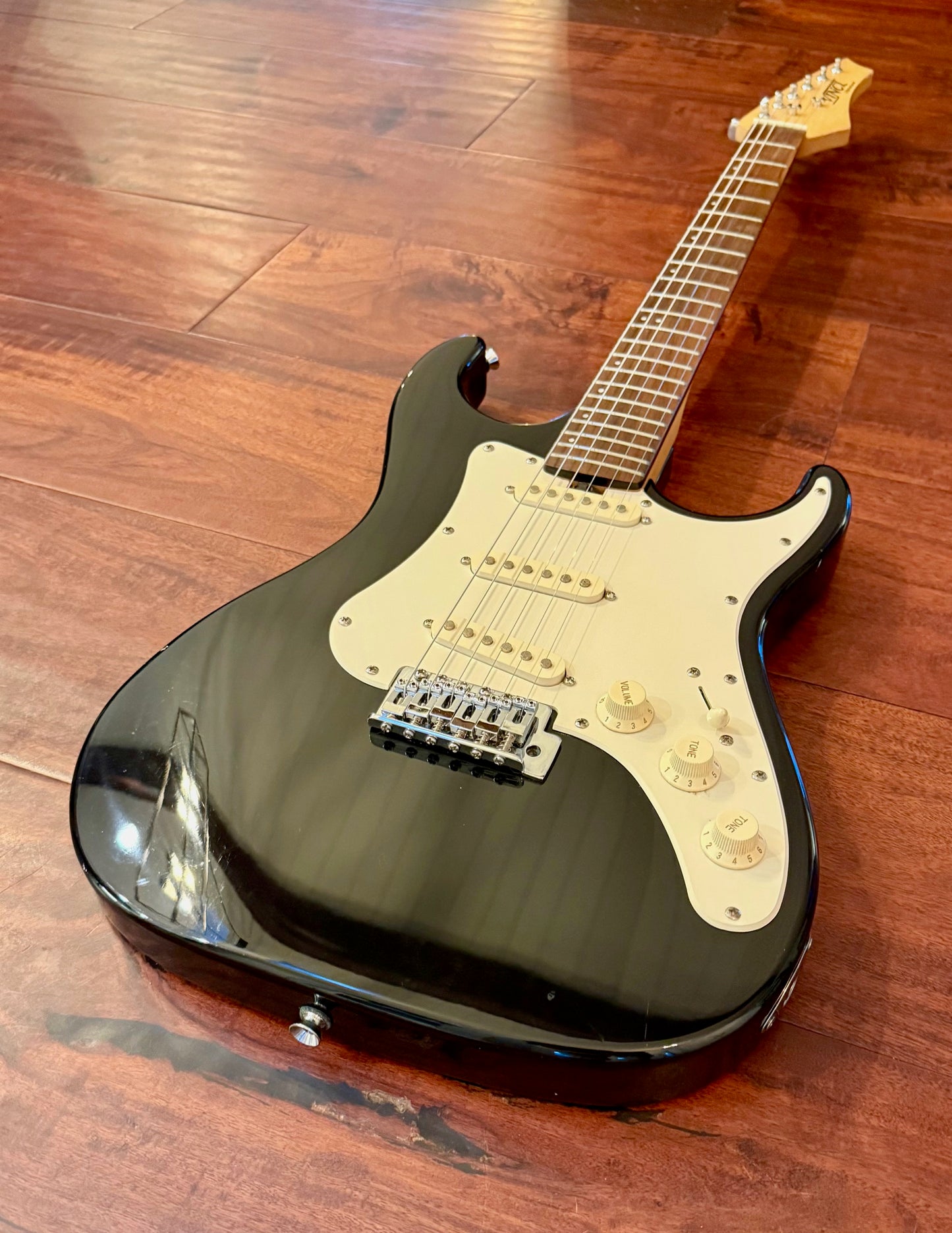 Vinci Signature Series Black Electric Guitar