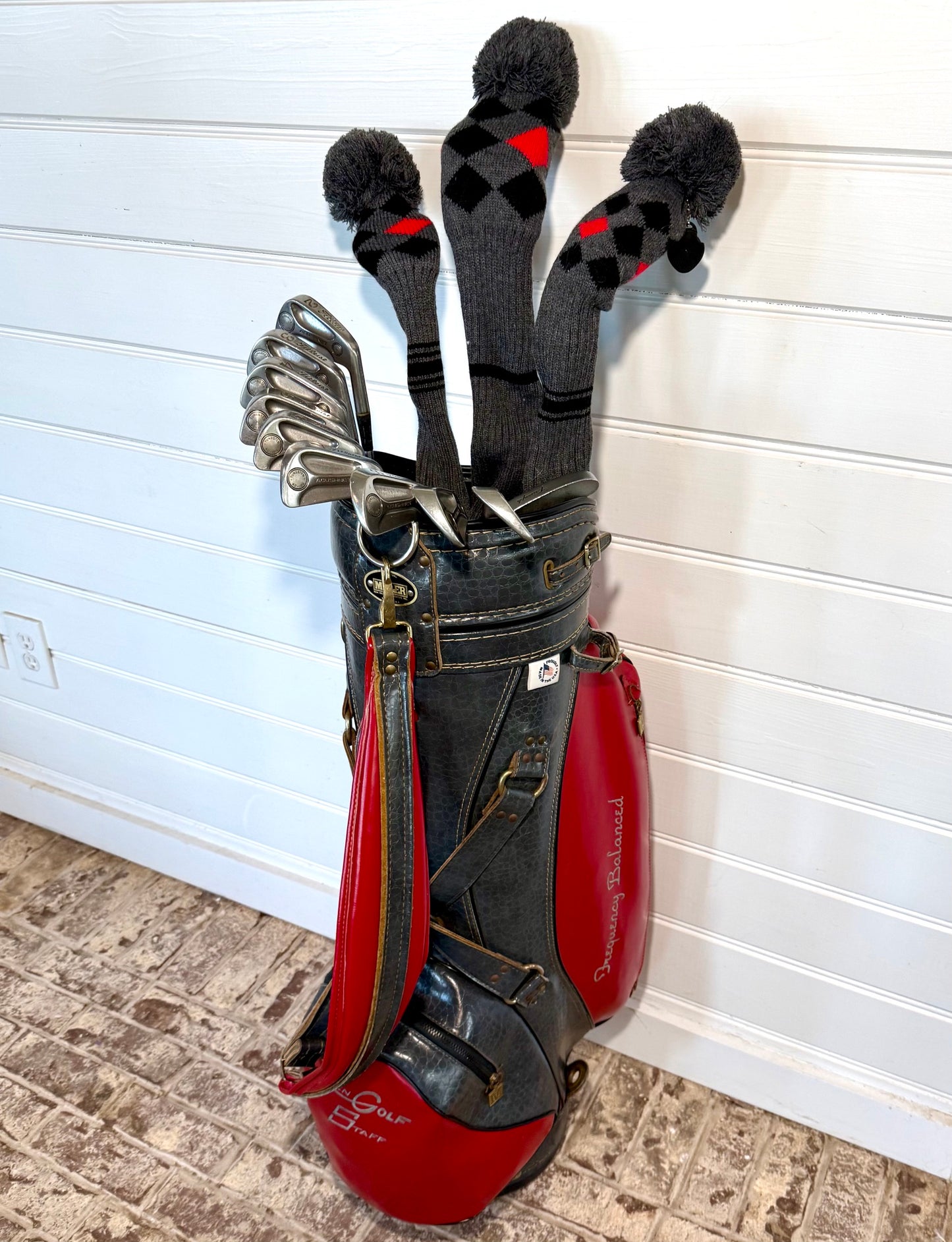 Titleist/LiquidMetal Set of Golf Clubs W/Bag NEW GRIPS & Extras
