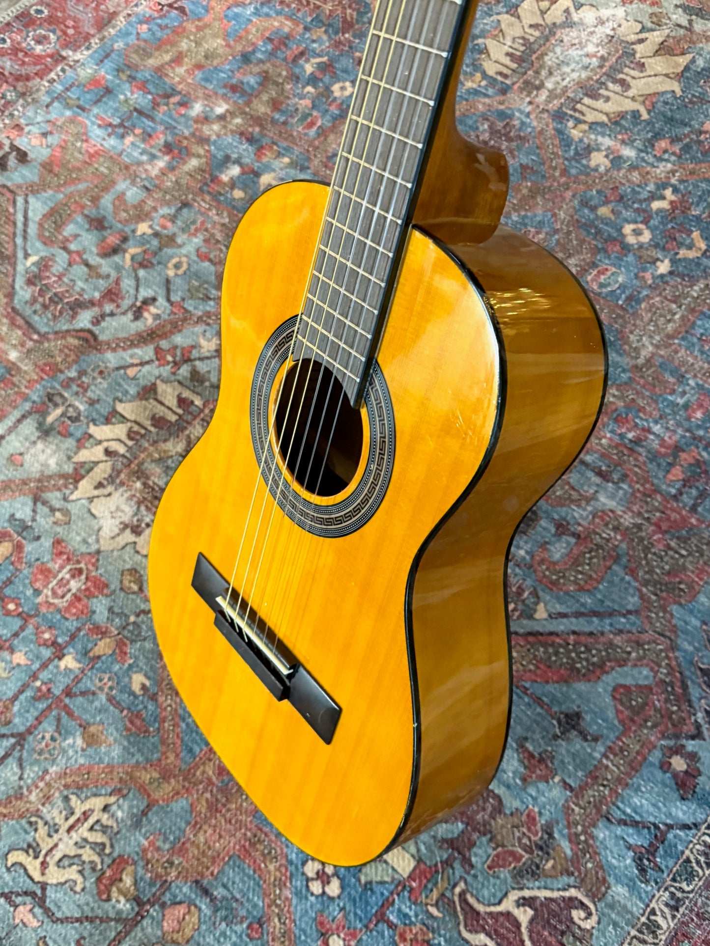 Laurel Canyon LN-50 1/2 Size Classical Acoustic Guitar