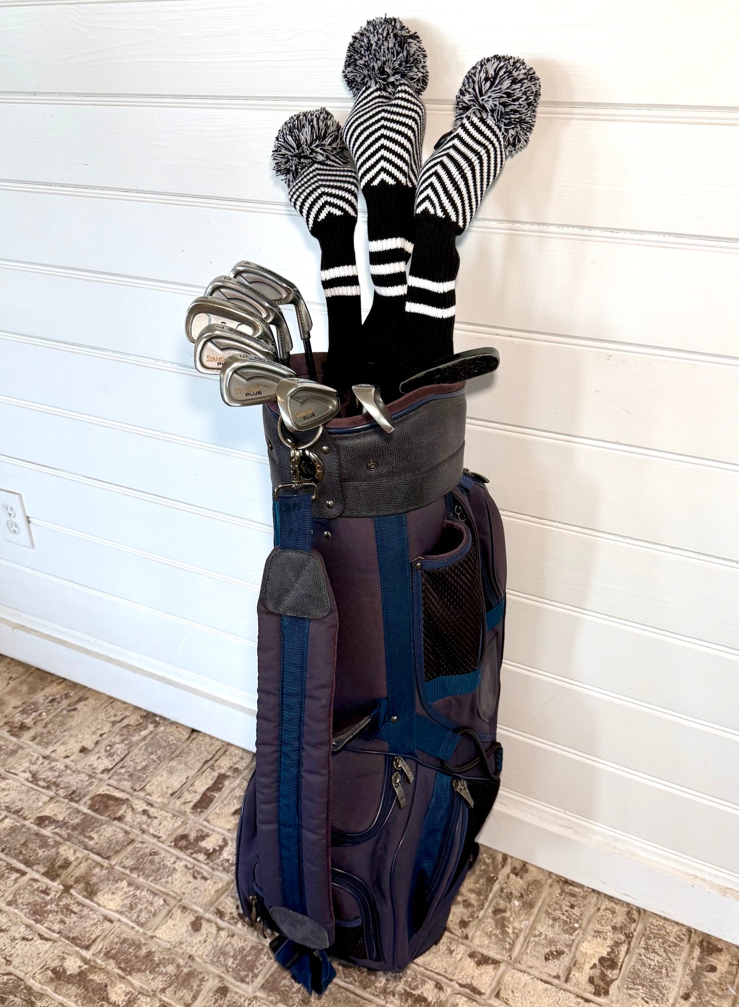 PalmerOversize/Titleist Set of Golf Clubs W/Bag & Extras