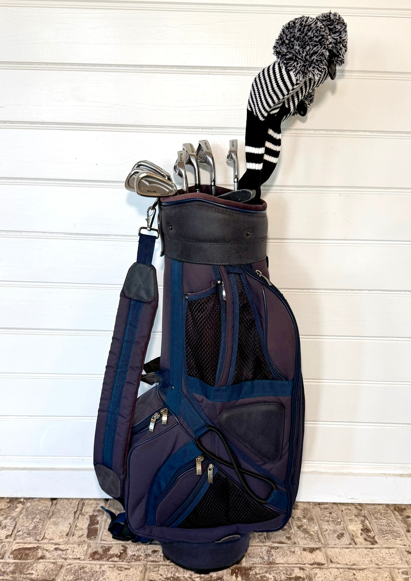 PalmerOversize/Titleist Set of Golf Clubs W/Bag & Extras