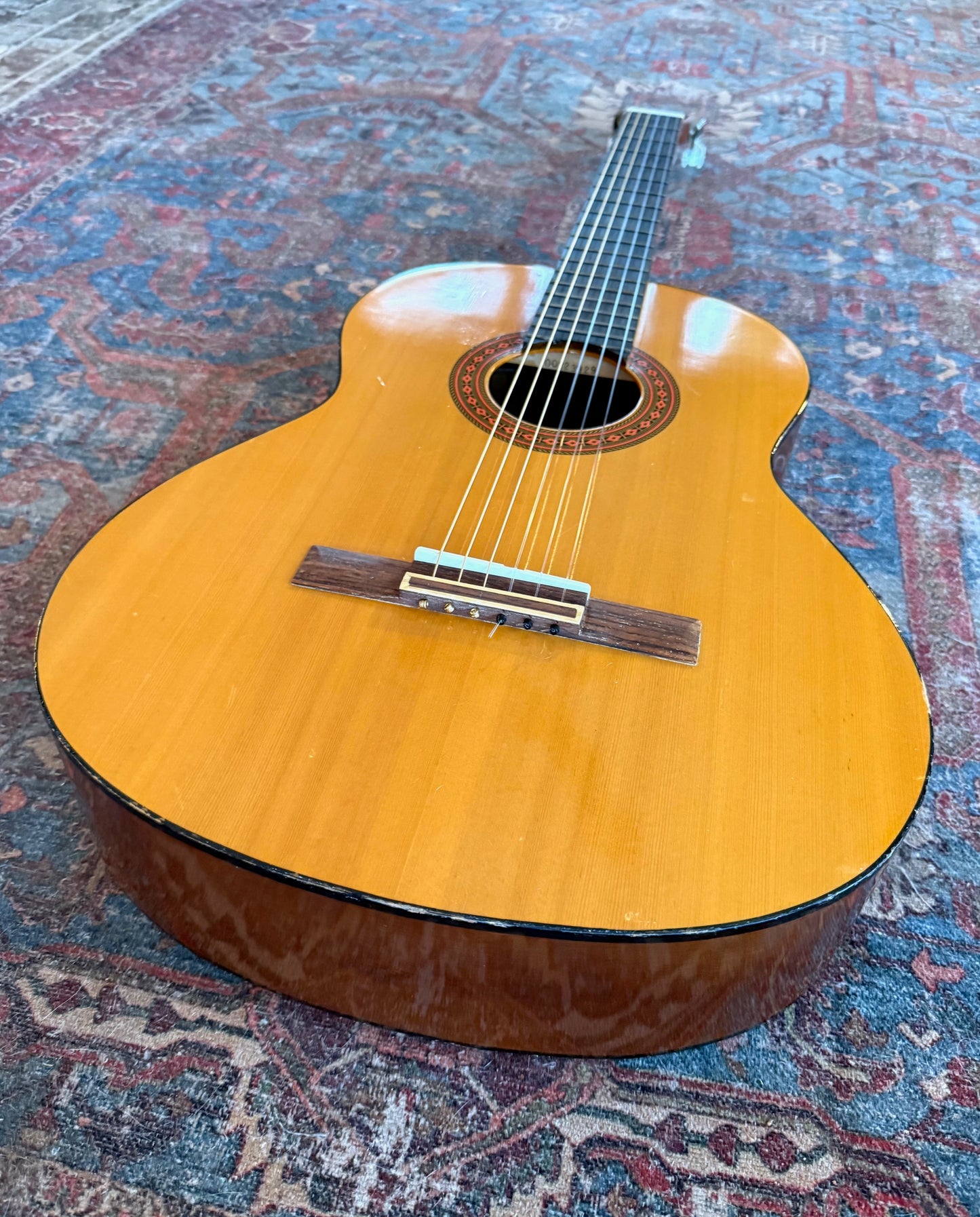 Vintage 1990 Yamaha C-350 Classical Acoustic Guitar