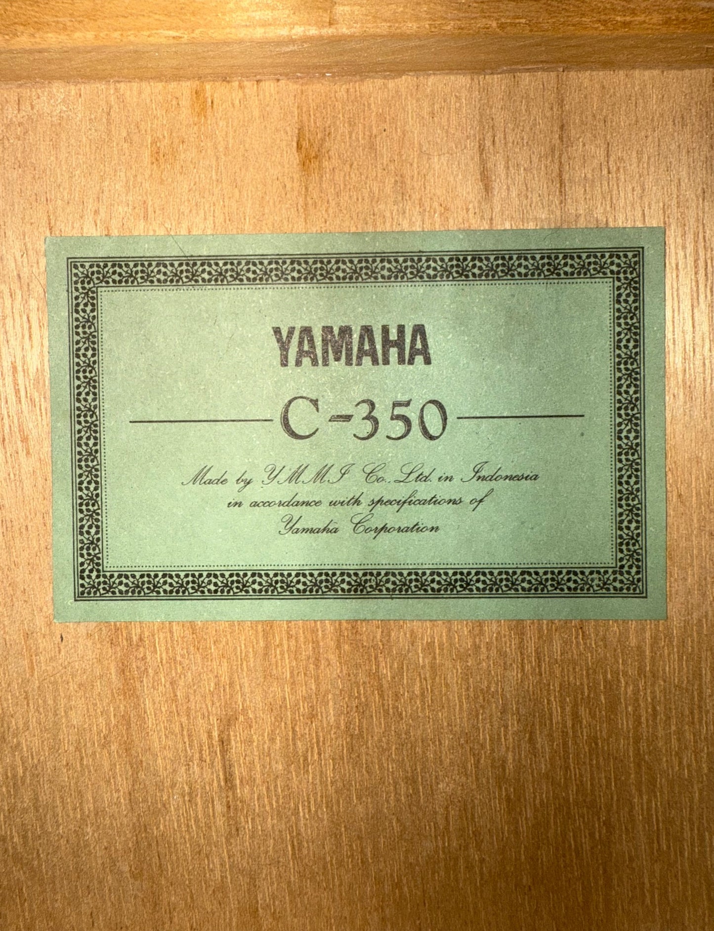 Vintage 1990 Yamaha C-350 Classical Acoustic Guitar