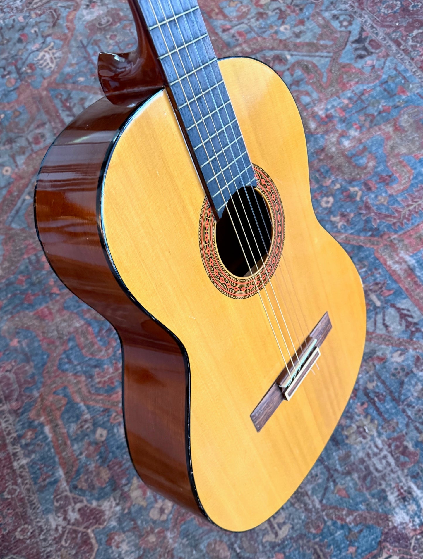 Vintage 1990 Yamaha C-350 Classical Acoustic Guitar