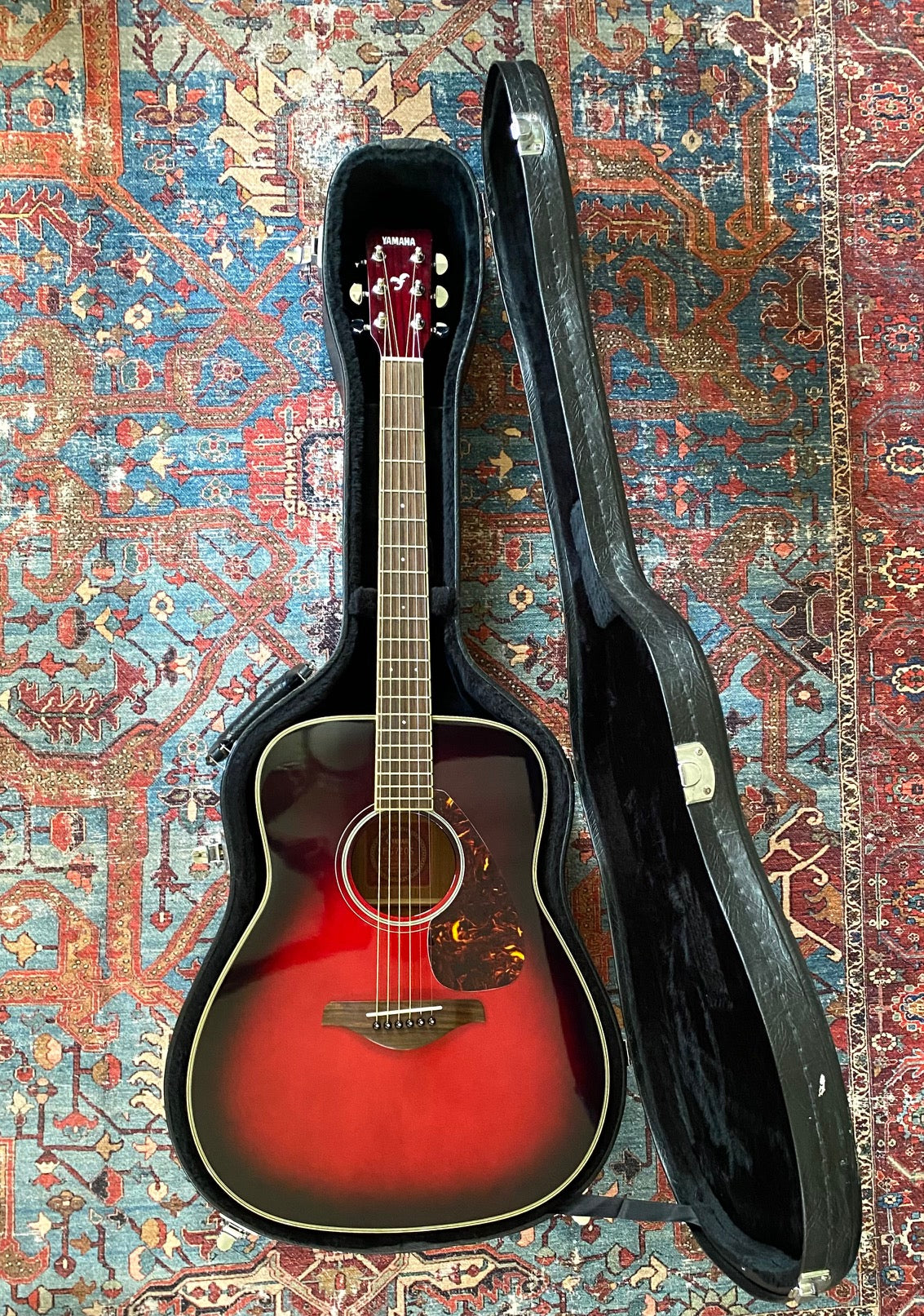 Yamaha FG720S DSR Transparent Redburst Acoustic Guitar LIKE NEW