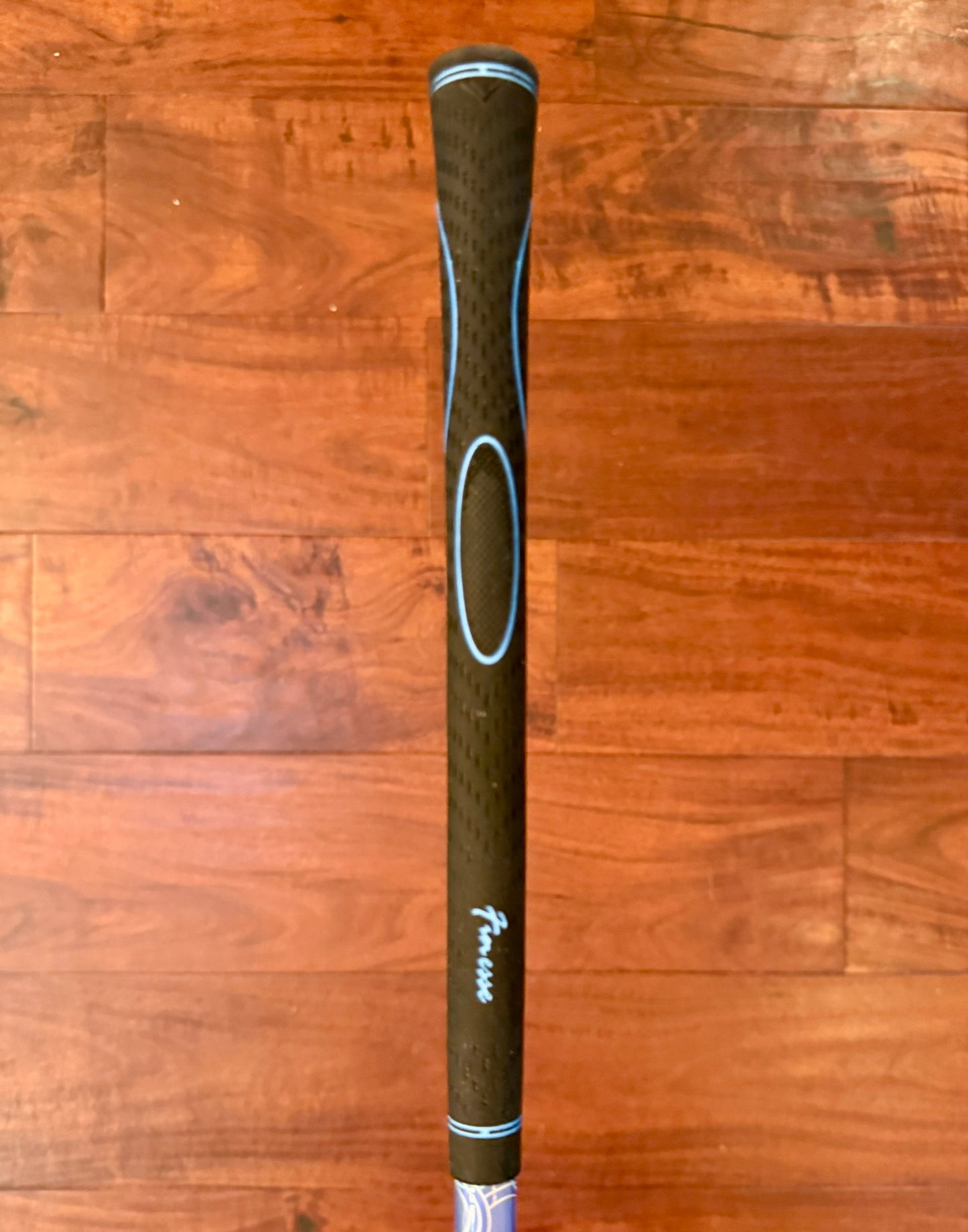 Ladies Finesse Set of Golf Clubs W/Bag & Extras