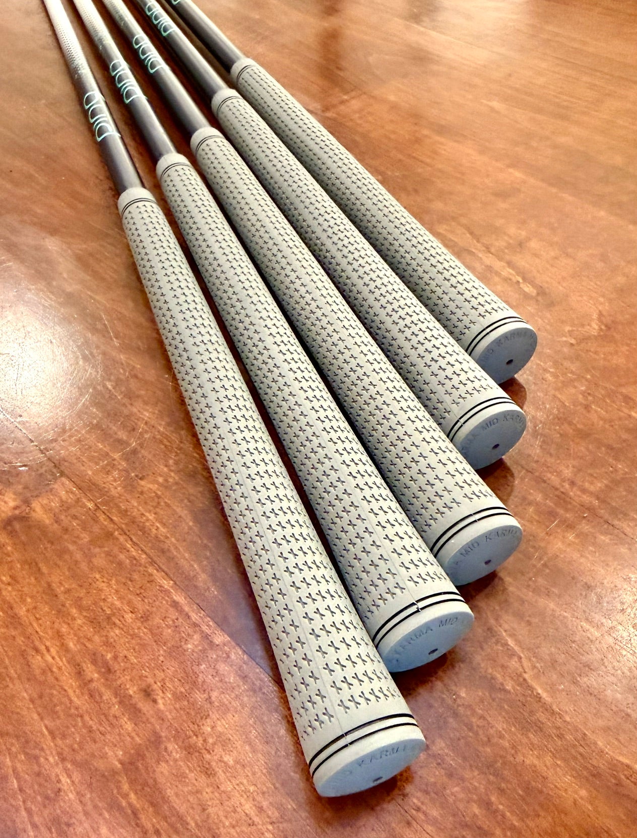 PING Ladies G Le Black Dot Set of Irons 6-PW NEW GRIPS