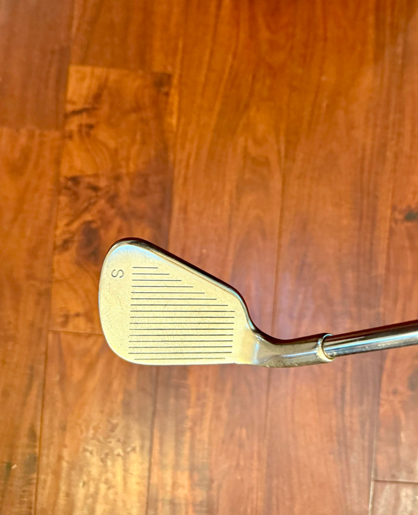 Pinseeker TPW SW 36” 56 Degree Sand Wedge R-Flex steel NEW GRIP
