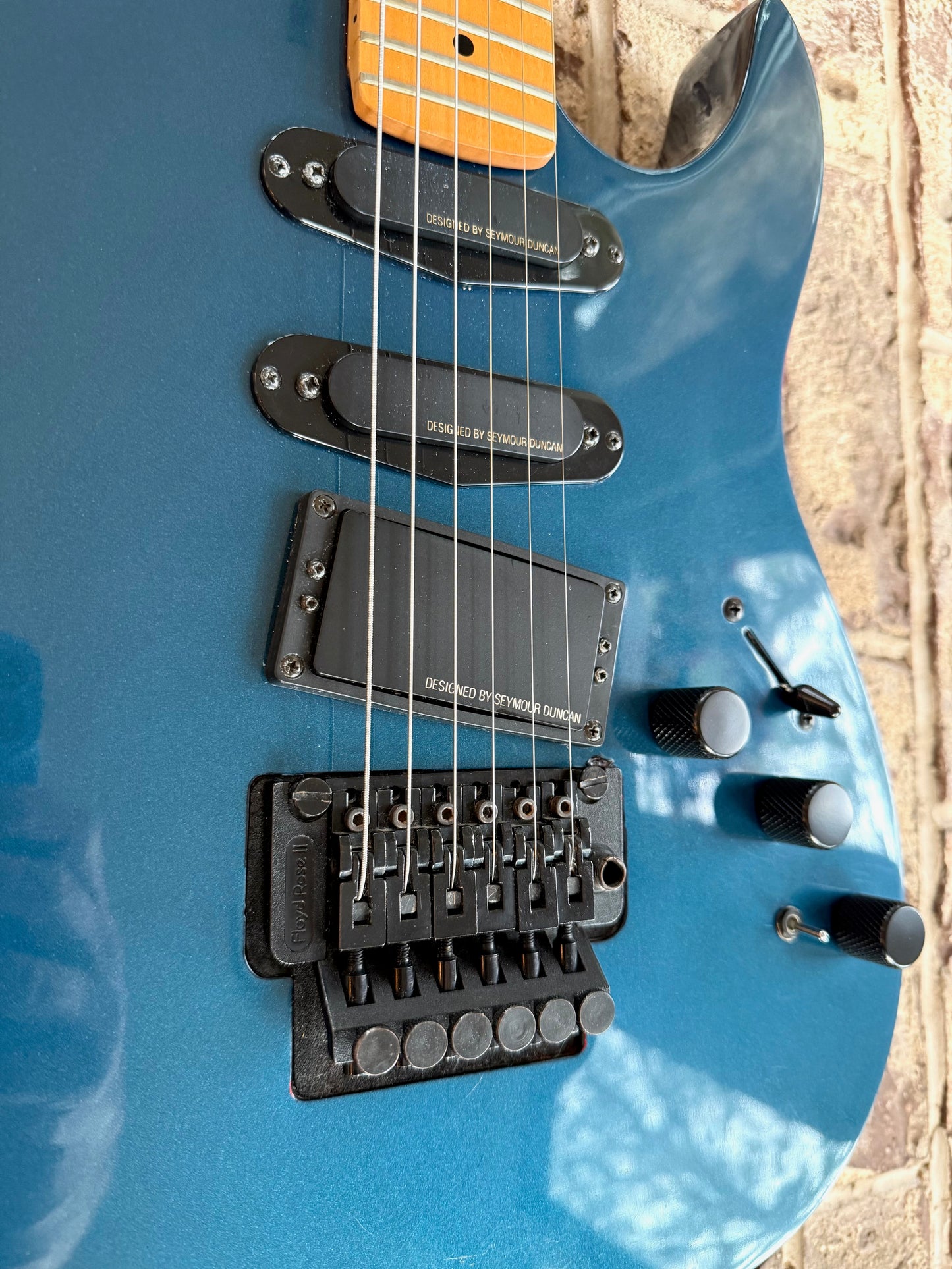 Vintage 1988-89 Kramer 100 Series 615 Electric Guitar