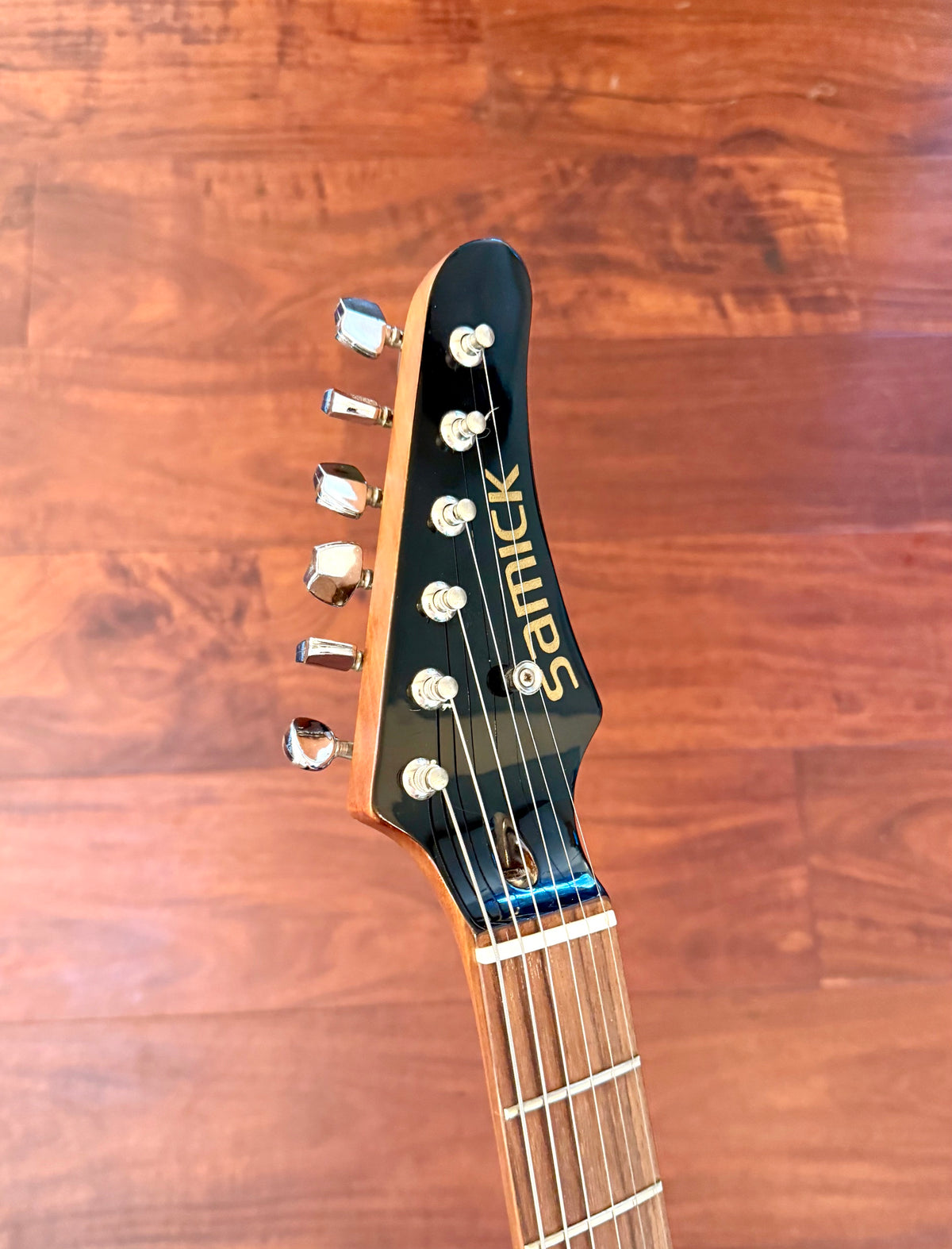 Vintage Samick LS-10/BK 1990's Black Electric Guitar