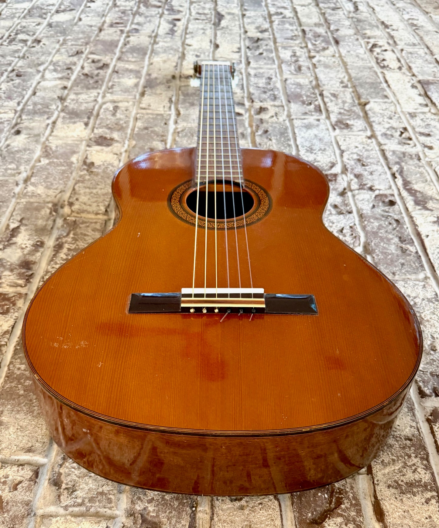 Vintage 1979 Yamaha G-231 Rare Classical Acoustic Guitar