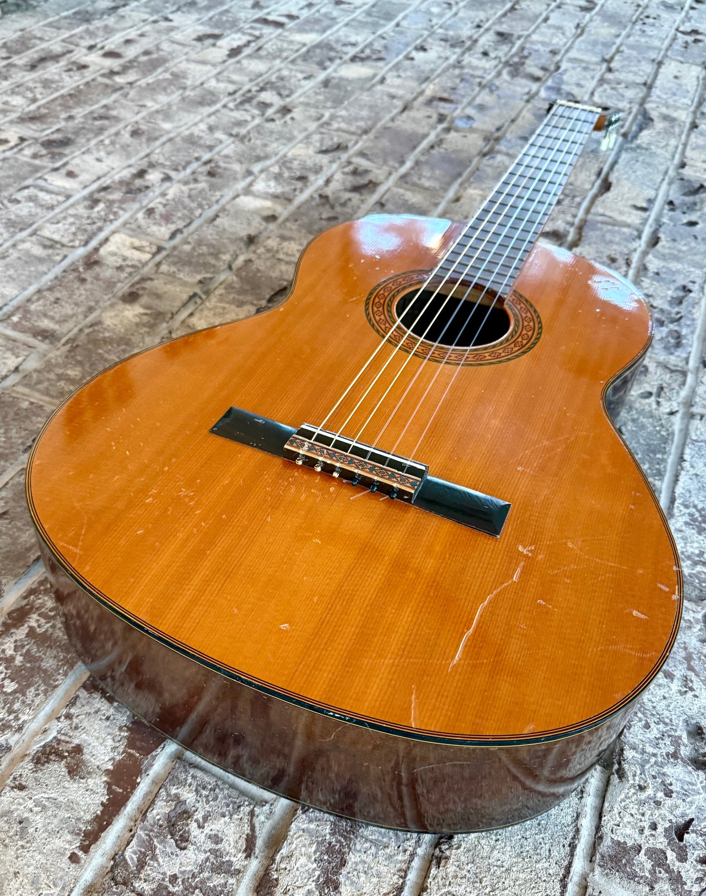 Vintage Yamaha G-60A MIJ Nippon Gakki Classical Guitar