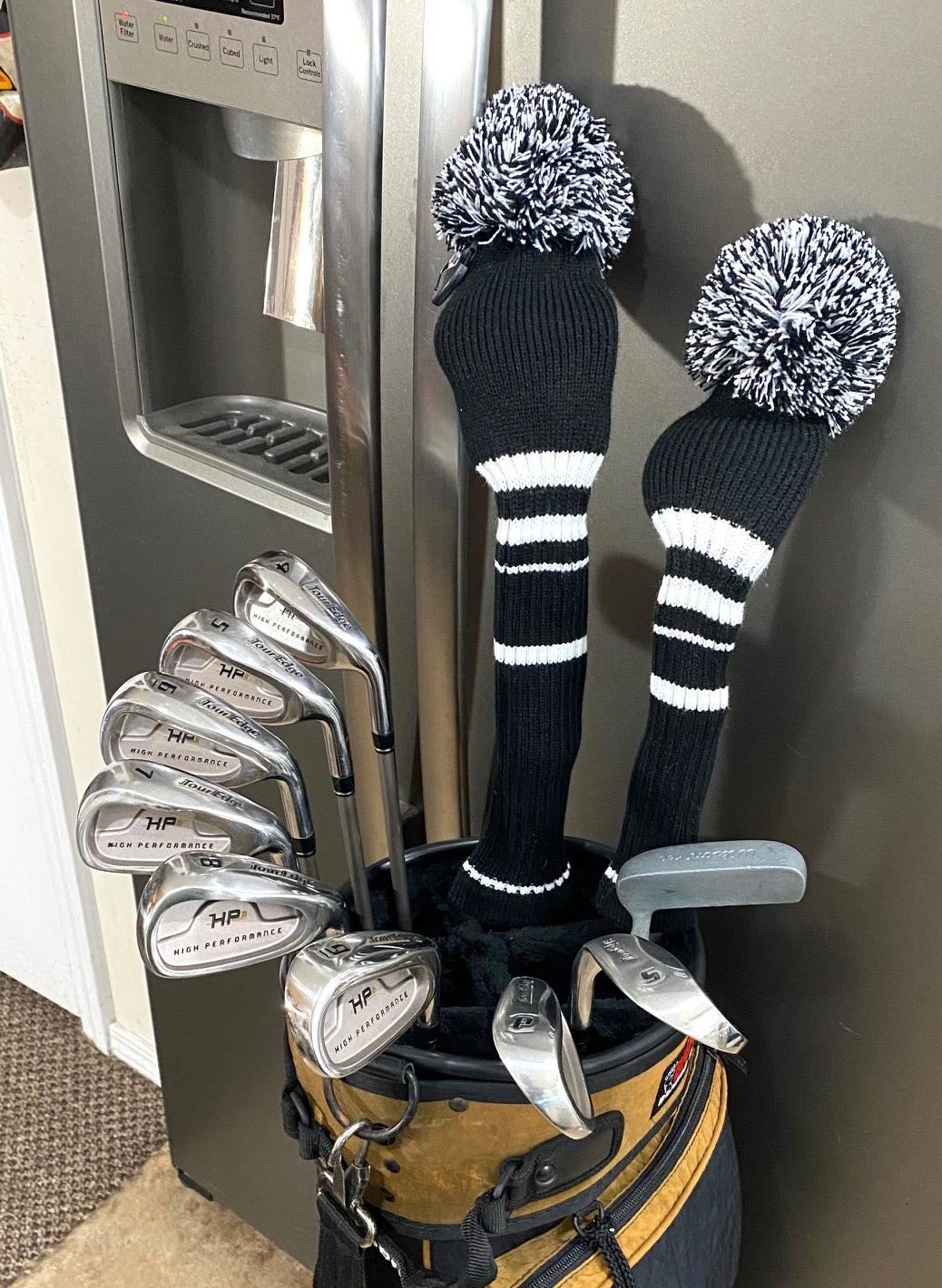 PENDING PICKUP Ladies Tour Edge/Callaway Full Set of Gold Clubs W/Bag & Extras