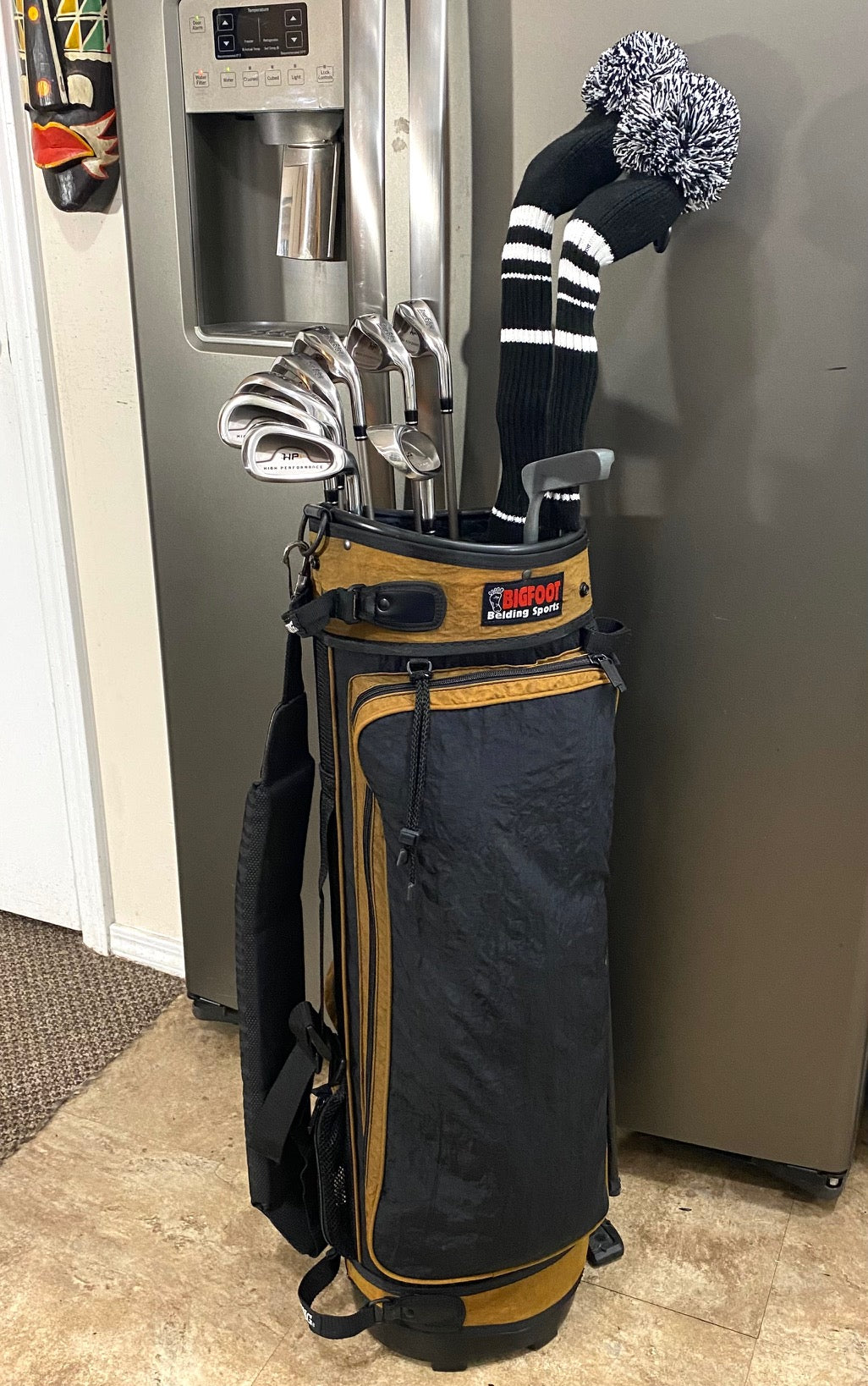 PENDING PICKUP Ladies Tour Edge/Callaway Full Set of Gold Clubs W/Bag & Extras