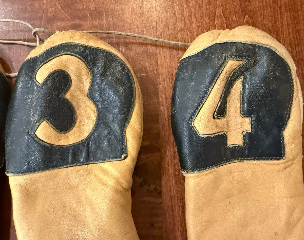 Vintage Jakul Mid-Century Leather Set of Golf Clubs Covers 1,2,3,4