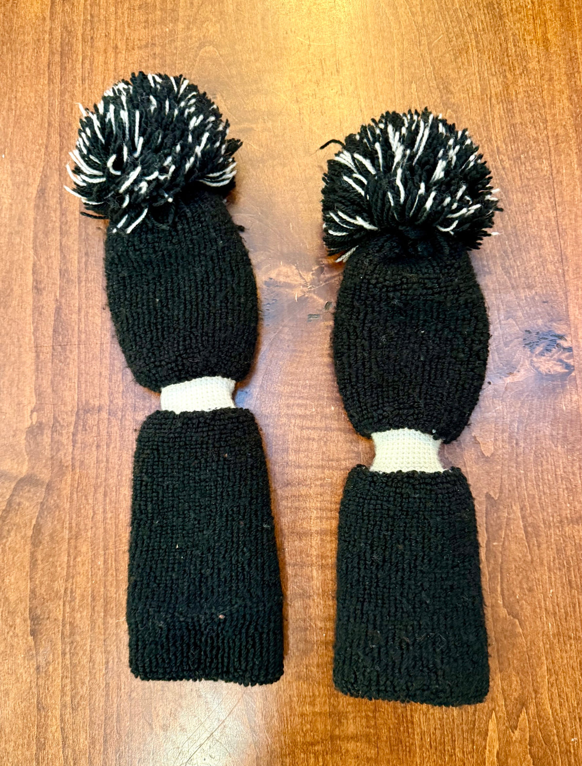 Vintage Pom-Pom Black/White Knit Club Headcover Set of 2 (3 & X)