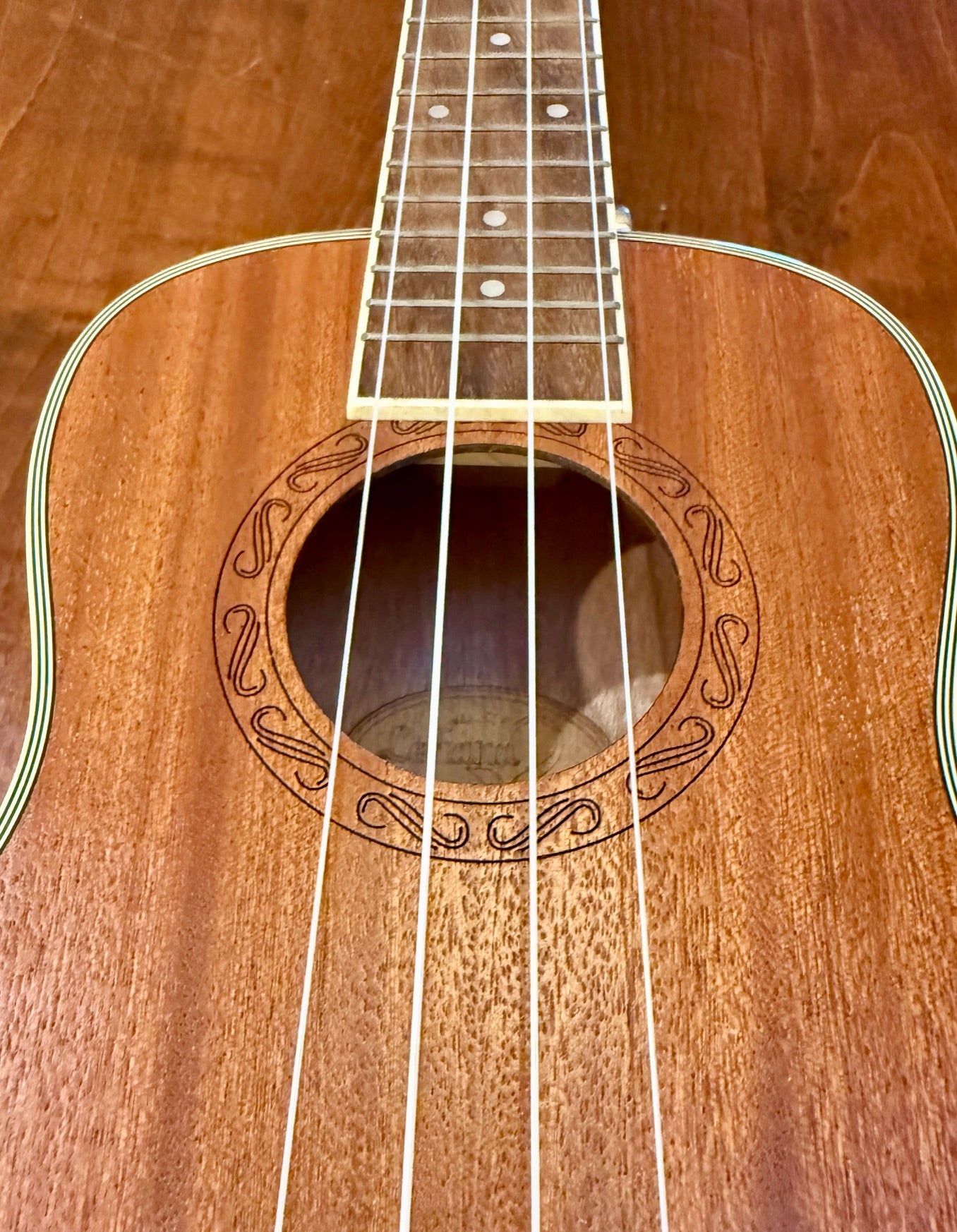 Lohanu Concert Ukulele LU-C W/Bag EXCELLENT CONDITION