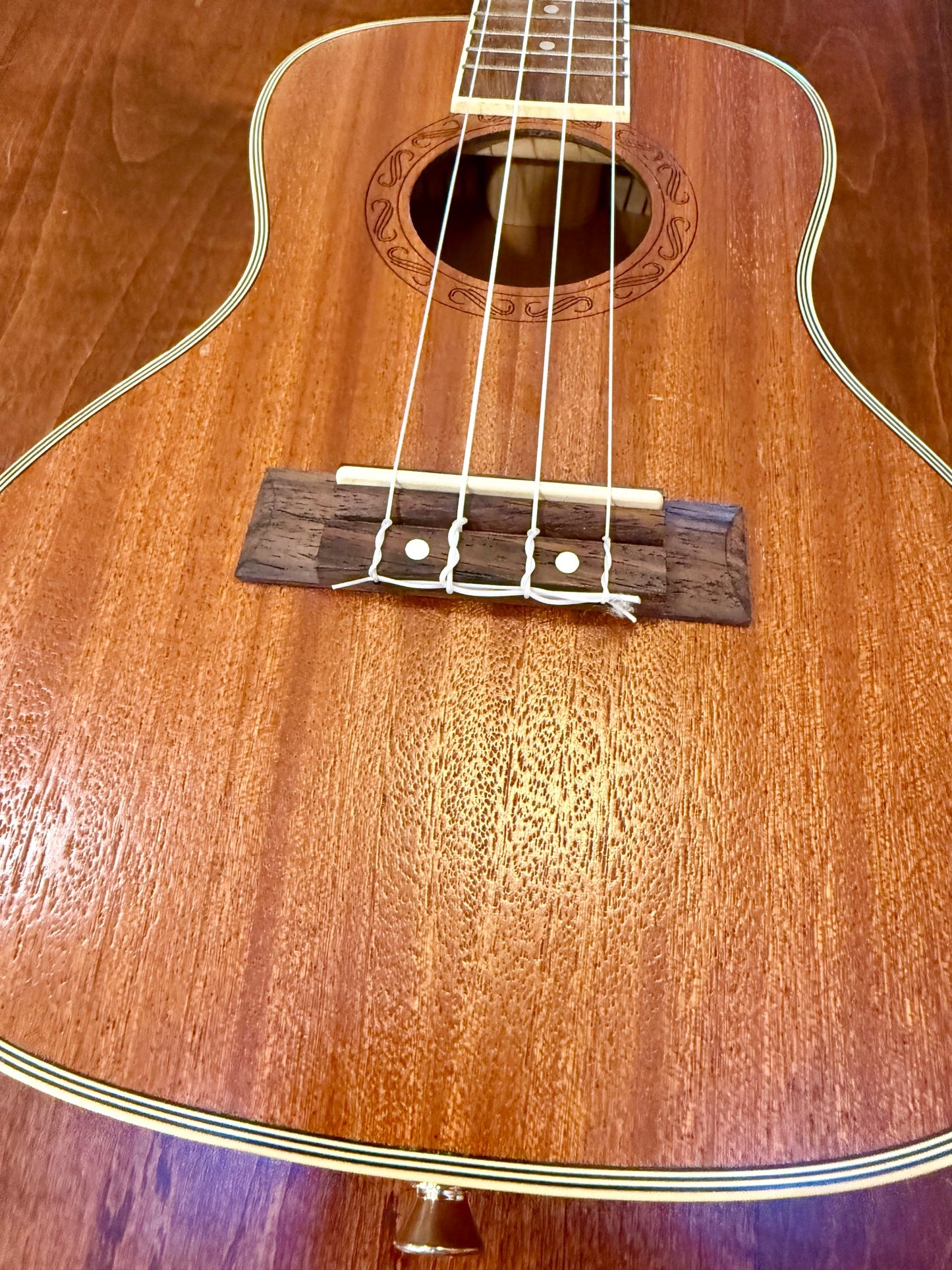 Lohanu Concert Ukulele LU-C W/Bag EXCELLENT CONDITION