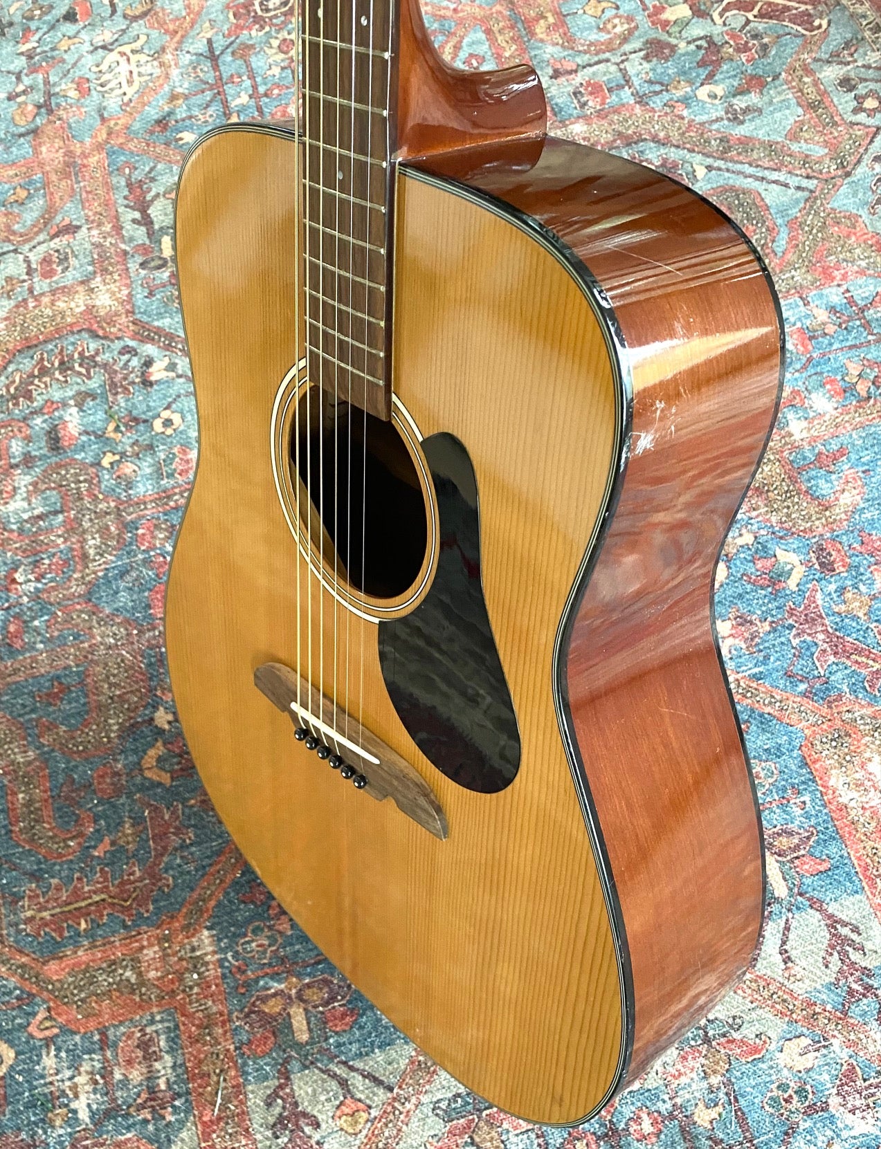 Alvarez RD-10 2010 Acoustic Guitar