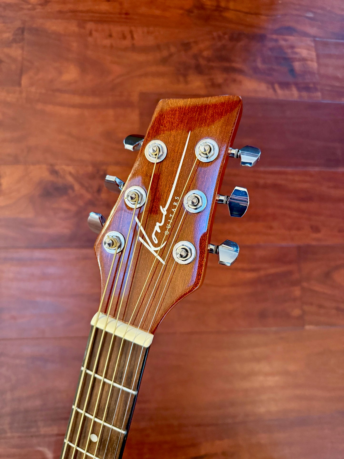 Kona K1GL Acoustic Cutaway Guitar