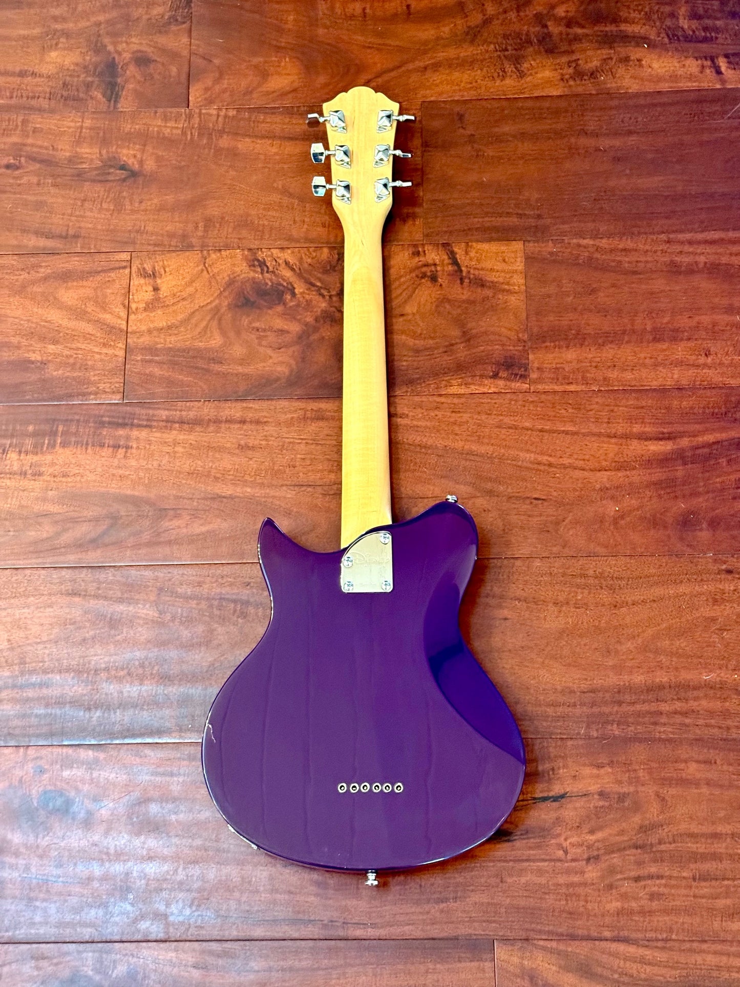 Disney by Washburn Hannah Montana Electric Guitar