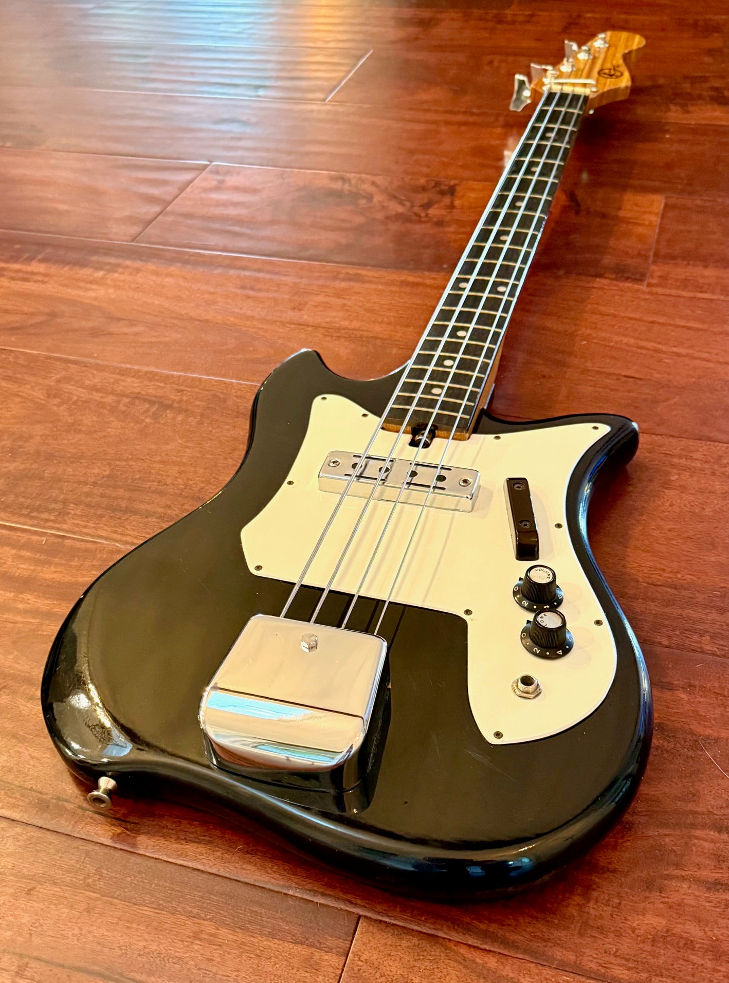 Vintage Kay Short Scale Bass W/Original Case