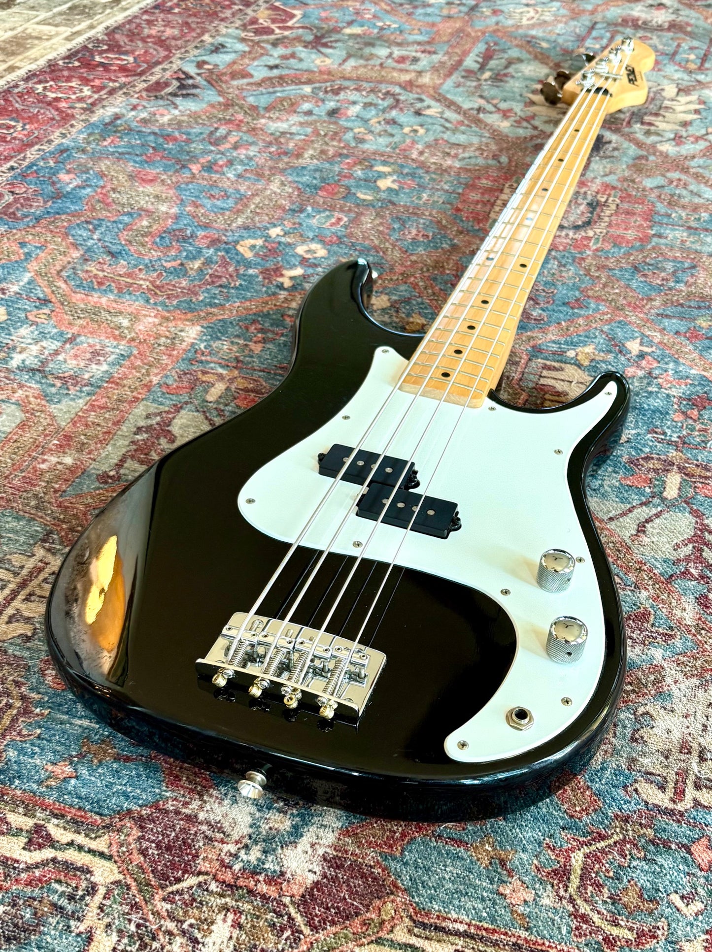 Vintage Peavey Fury Bass Made in USA 1994