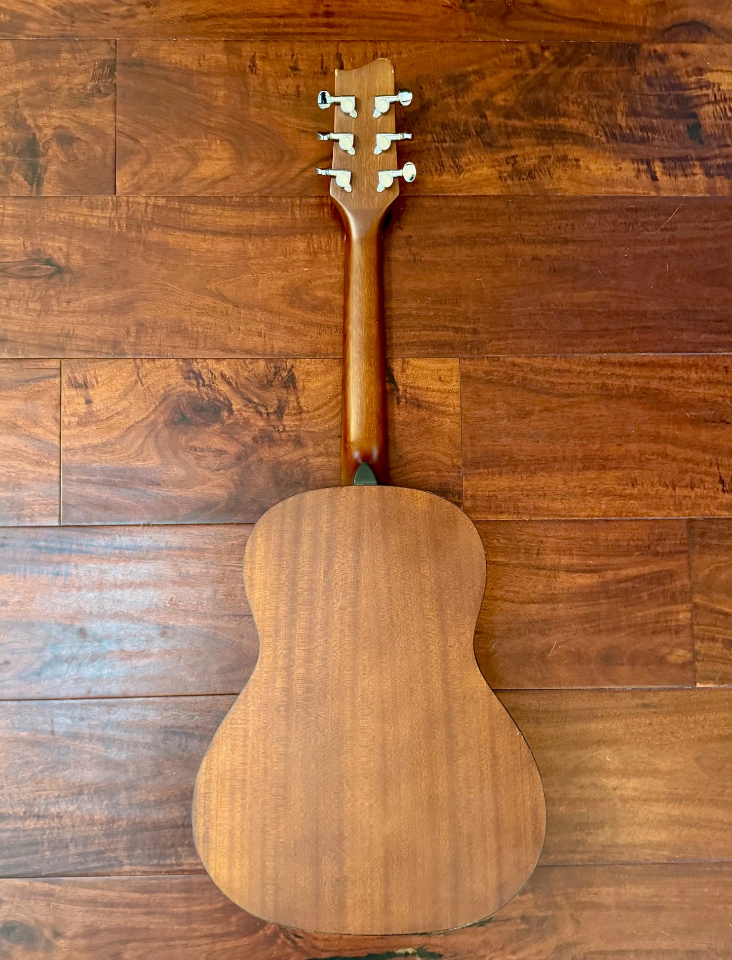Tacoma Olympia OP-2, 3/4 Size Acoustic Guitar