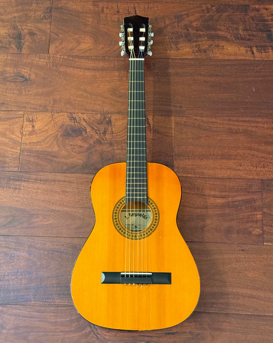 J Reynolds JR15 3/4 Size Classical Acoustic Guitar