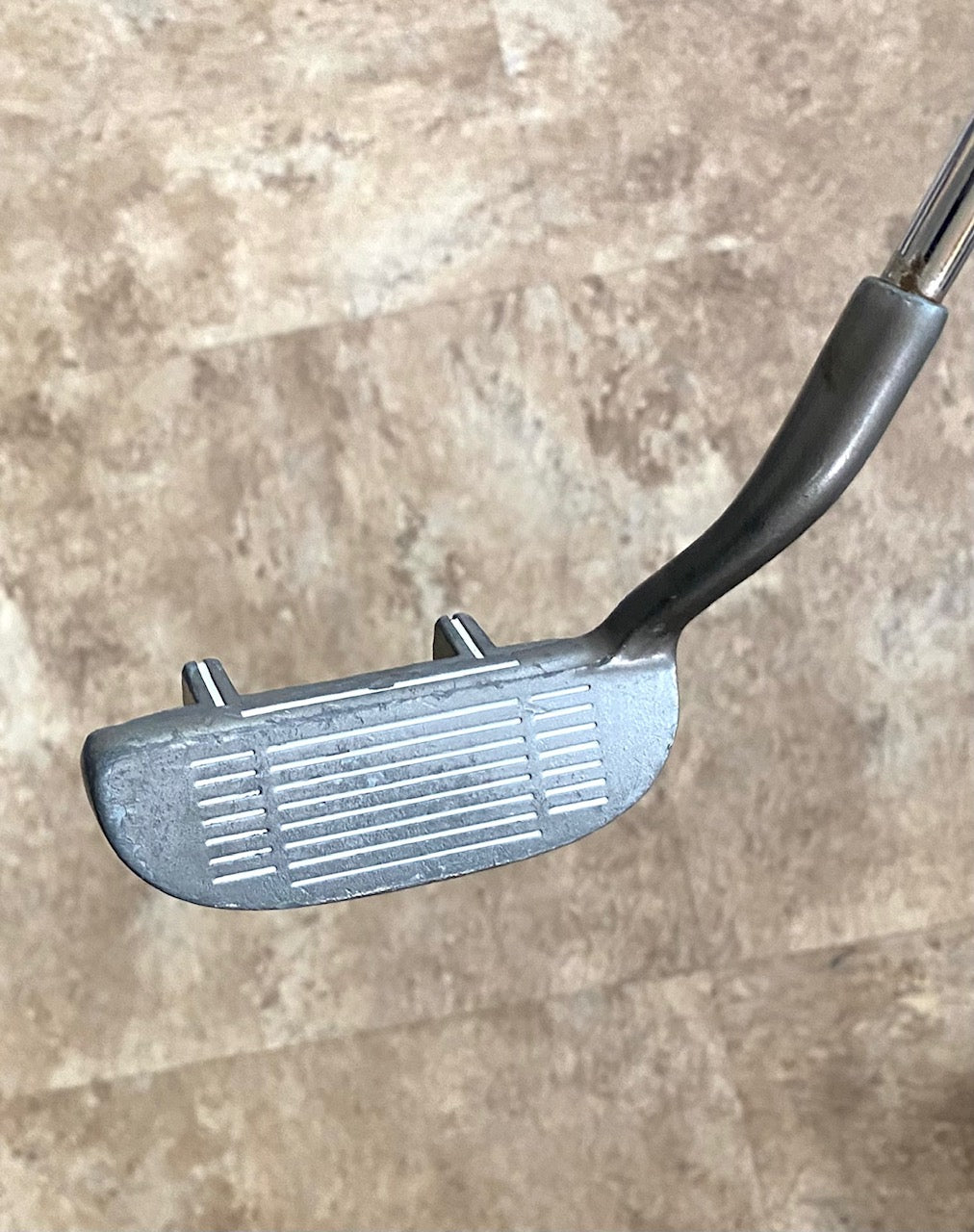 No Name RH 36" Chipper Golf Club NEW GRIP