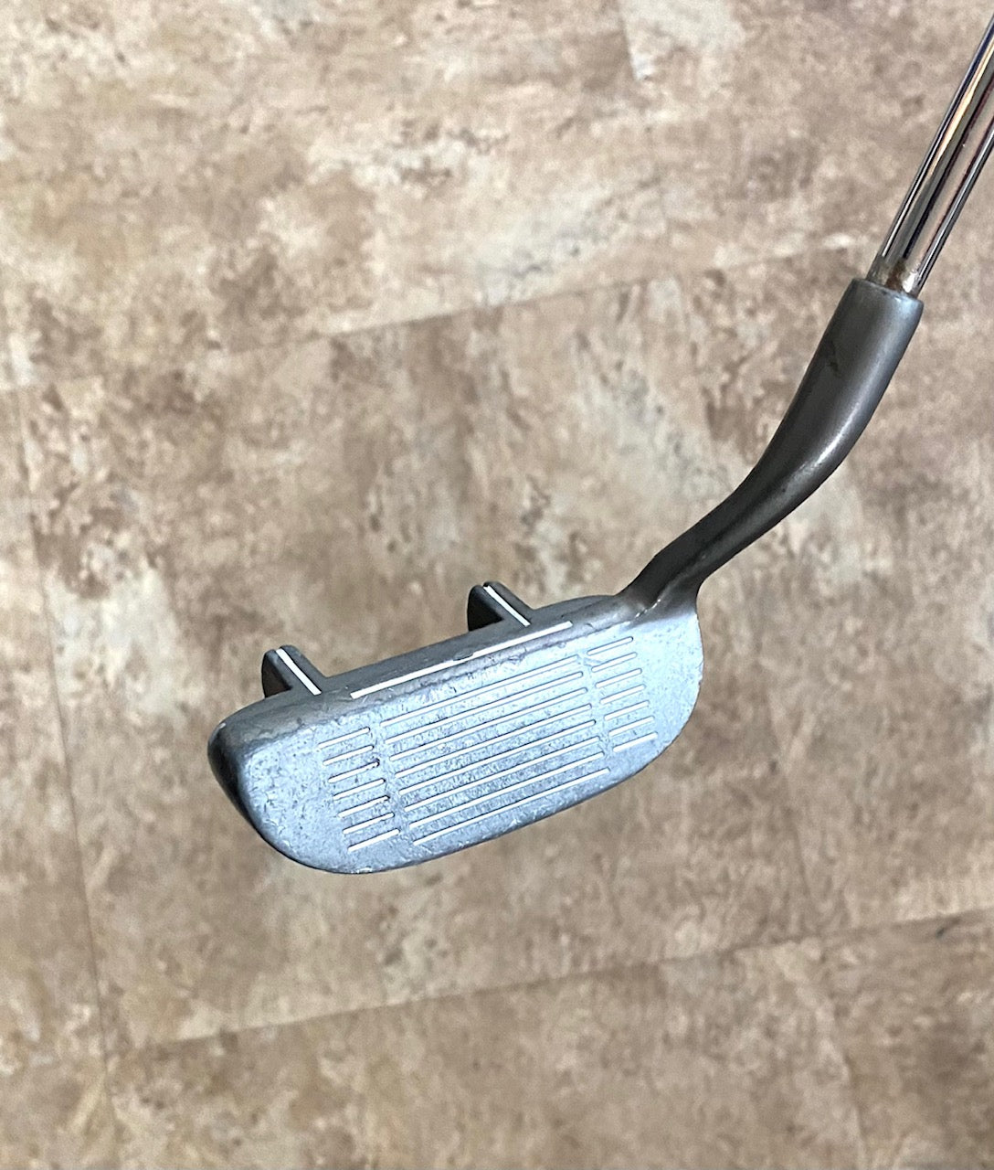 No Name RH 36" Chipper Golf Club NEW GRIP