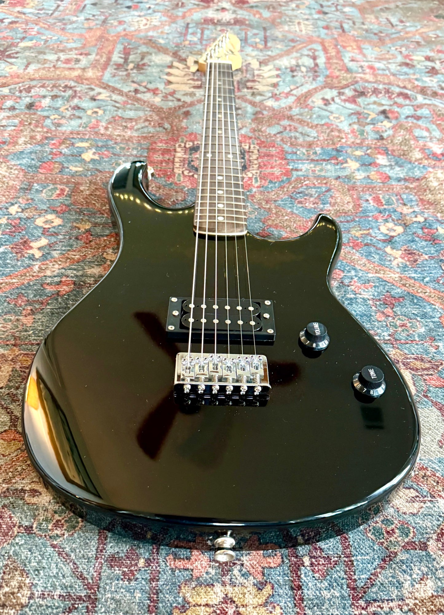 Peavey Rockmaster Black RH Electric Guitar