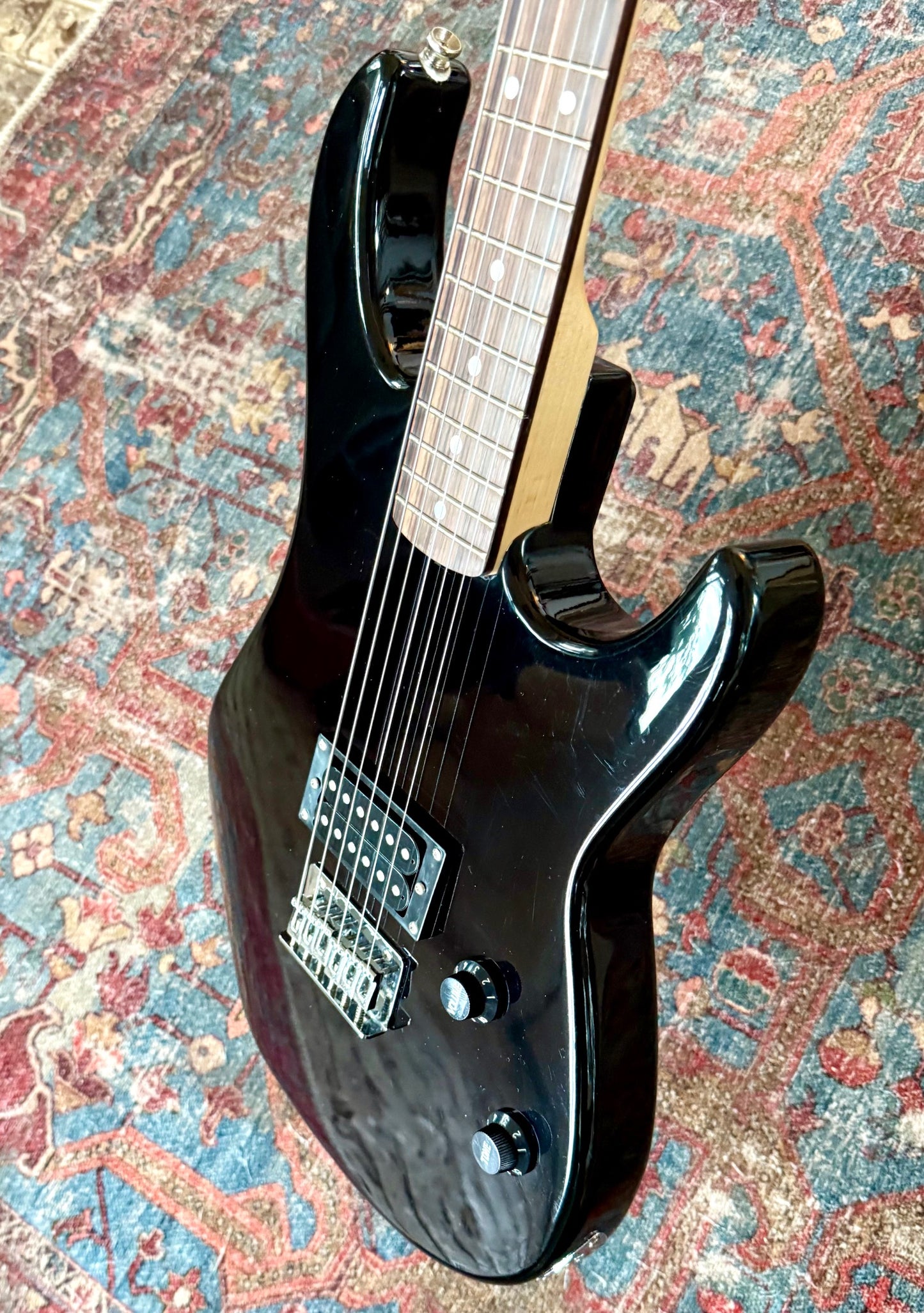 Peavey Rockmaster Black RH Electric Guitar