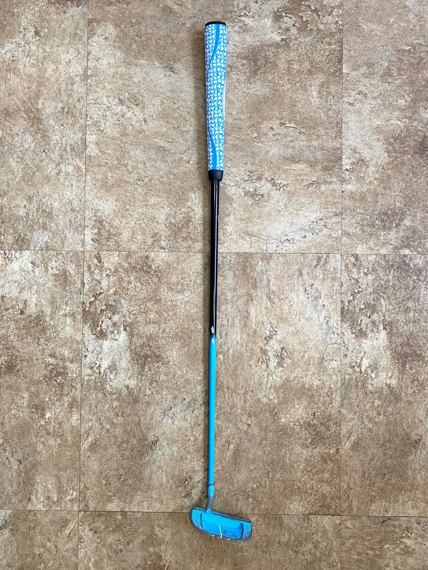 Vintage Ladies Beauwood Flora The Perfectionist Putter NEW GRIP