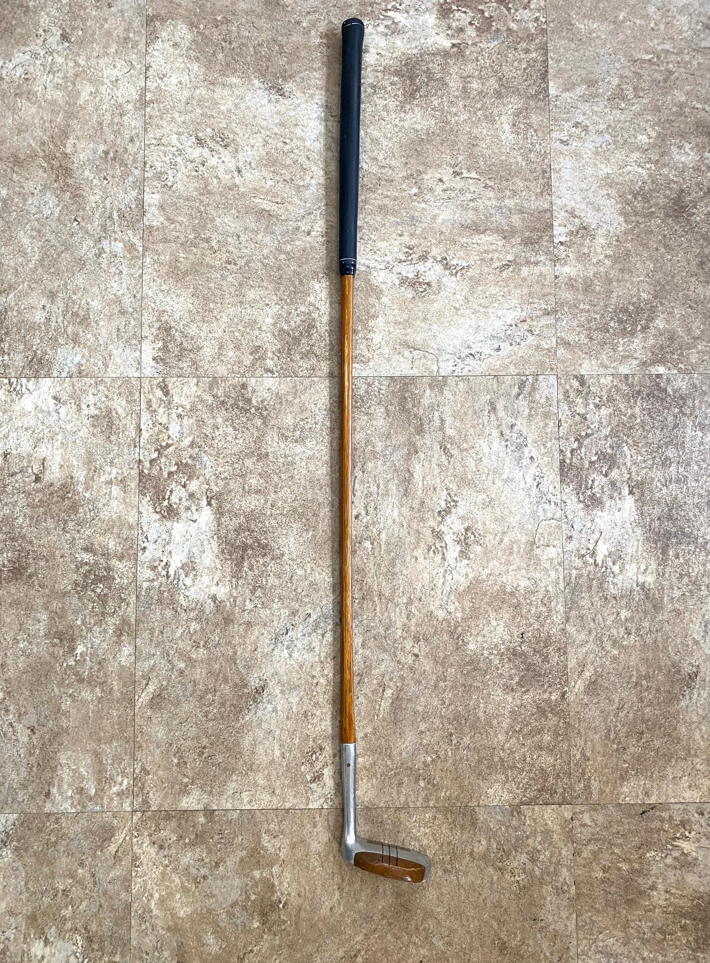 RARE Vintage Otey Crisman Model-16 HBW Super Deluxe Hickory Putter Golf Club