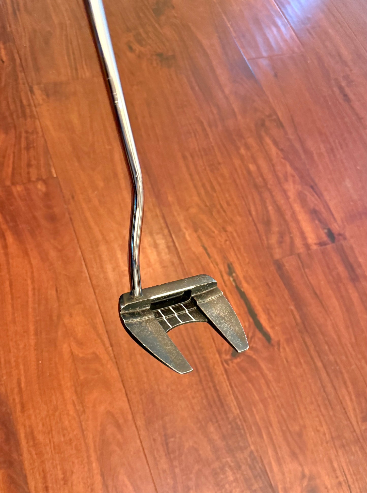 Wilson Infinite Bucktown Putter LIKE NEW