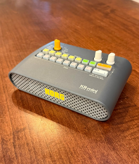 LIKE NEW KORG KR mini Korg Rhythm Machine IOB