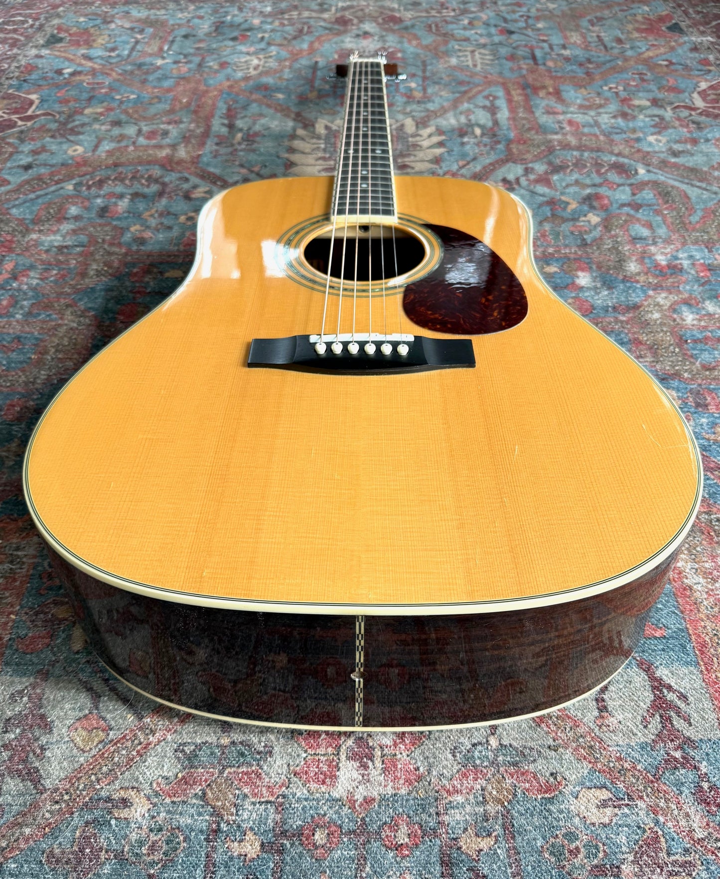 Laurel Canyon LD-200S/N Solid Top Acoustic Guitar