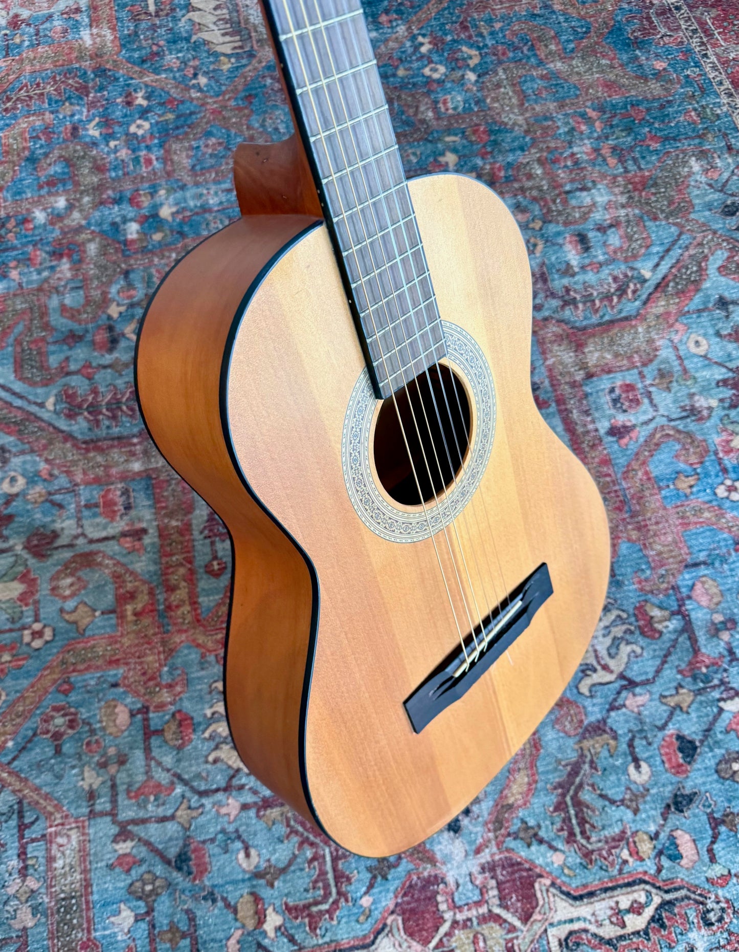 Fender Squier 20TH Anniversary MC-1, 3/4 Classical Guitar