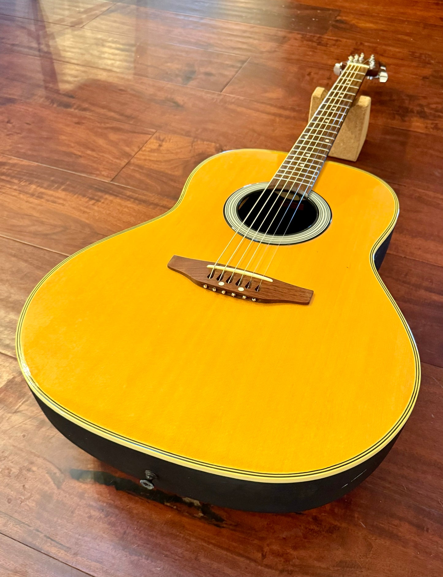 Vintage Ovation Applause AA 51 MIK Acoustic Guitar