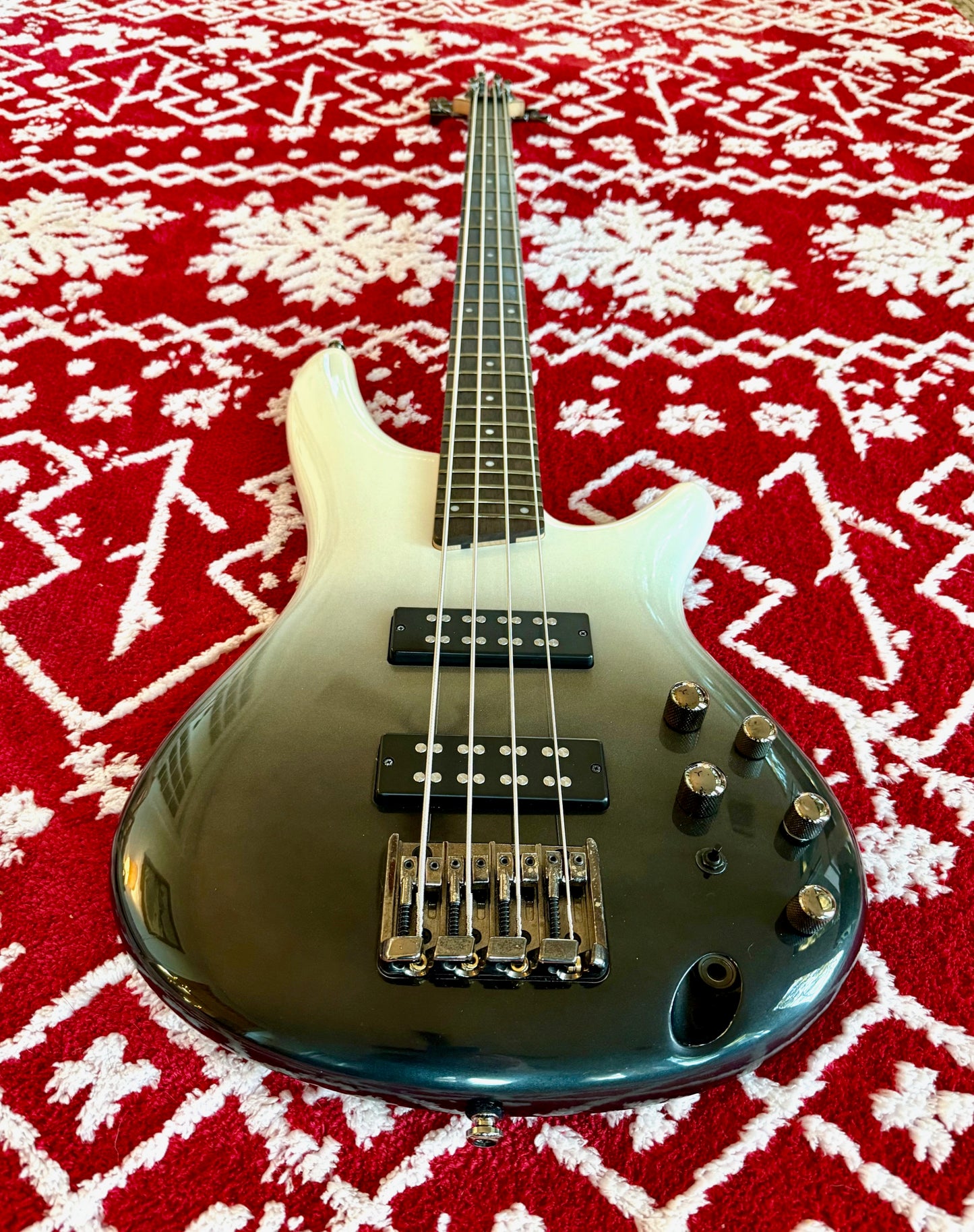 Ibanez SR300E 1P-01 Electric Bass Guitar, Pearl Black Fade