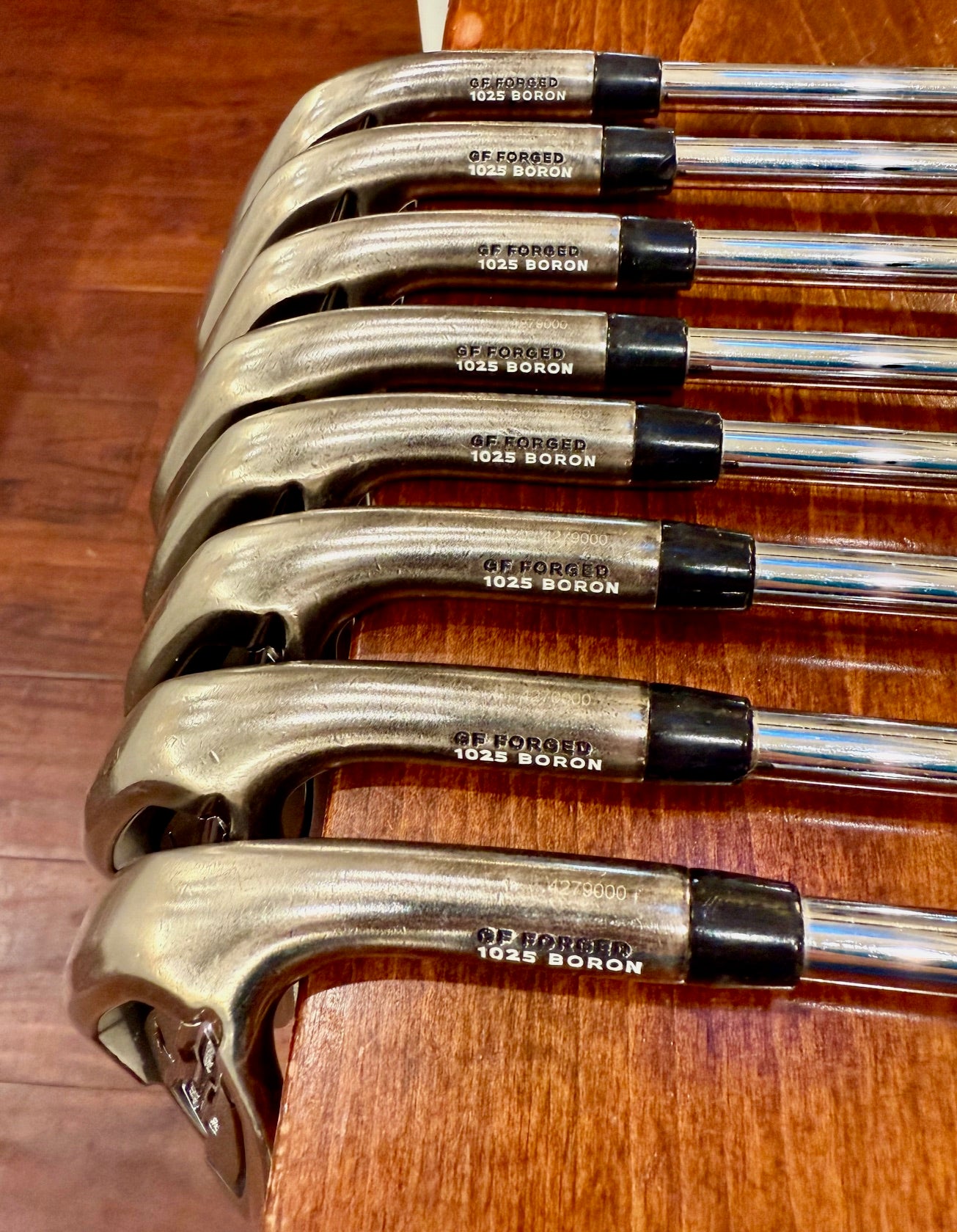 Mizuno JPX EZ Forged Black Ni Iron Set 4-PW,GW