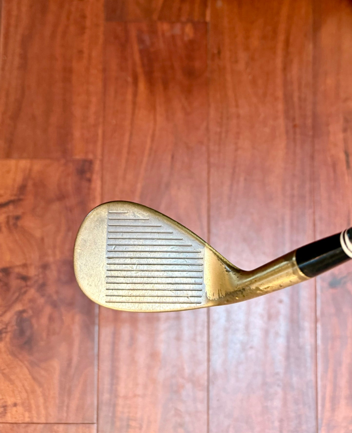 Cleveland BRZ 900 56* SW Sand Wedge Golf Club