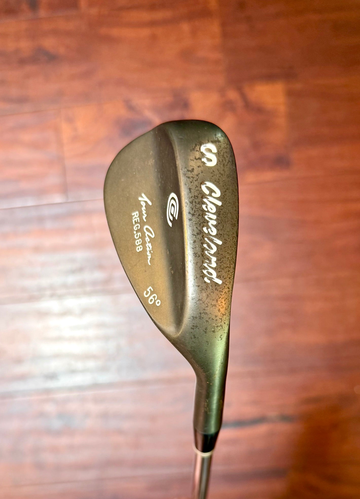 Cleveland 588 56* SW Sand Wedge Golf Club LIKE NEW