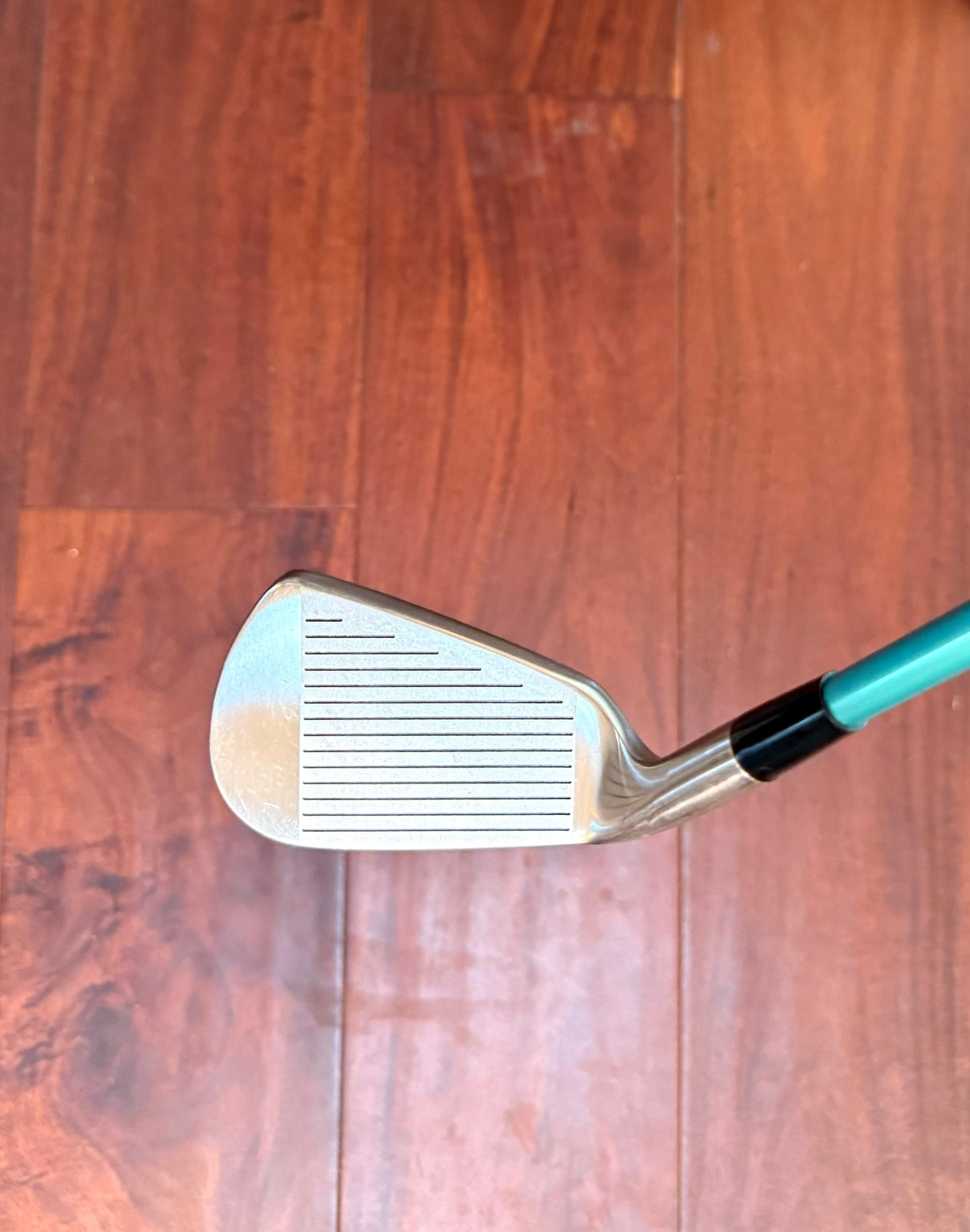Lady Razor Carnivore! AW Ladies Approach Wedge LIKE NEW