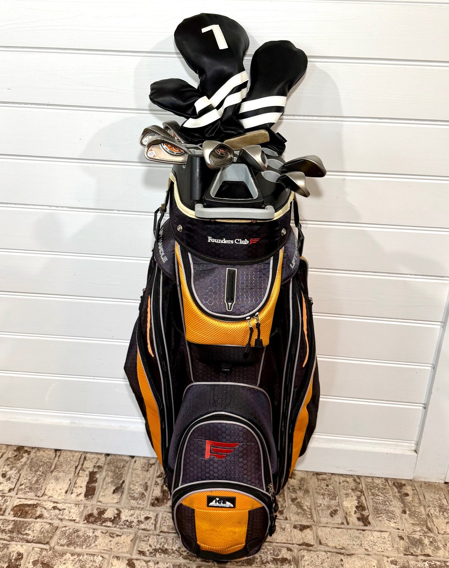 PING G10/Cleveland/Adams Set of Golf Clubs W/Bag