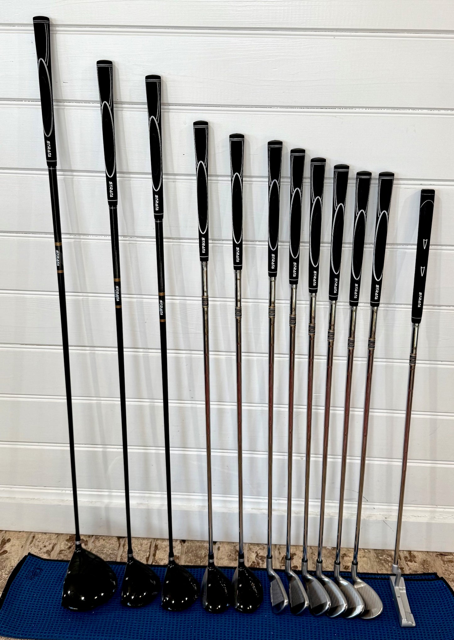 LEFTY Callaway Strata Plus18 Piece Set of Golf Clubs W/Bag