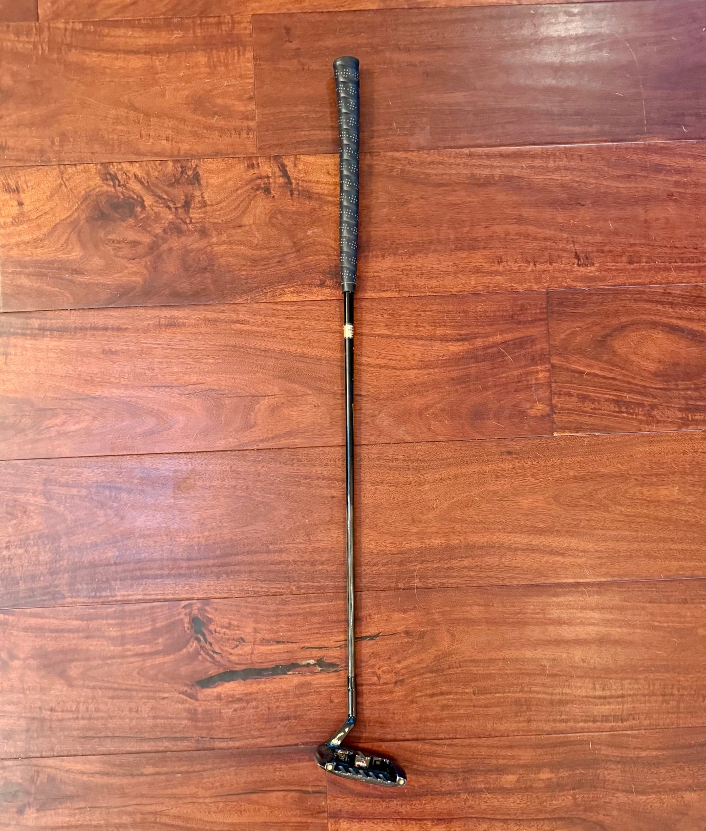 Alien Tutch Mallet RH Putter Golf Club