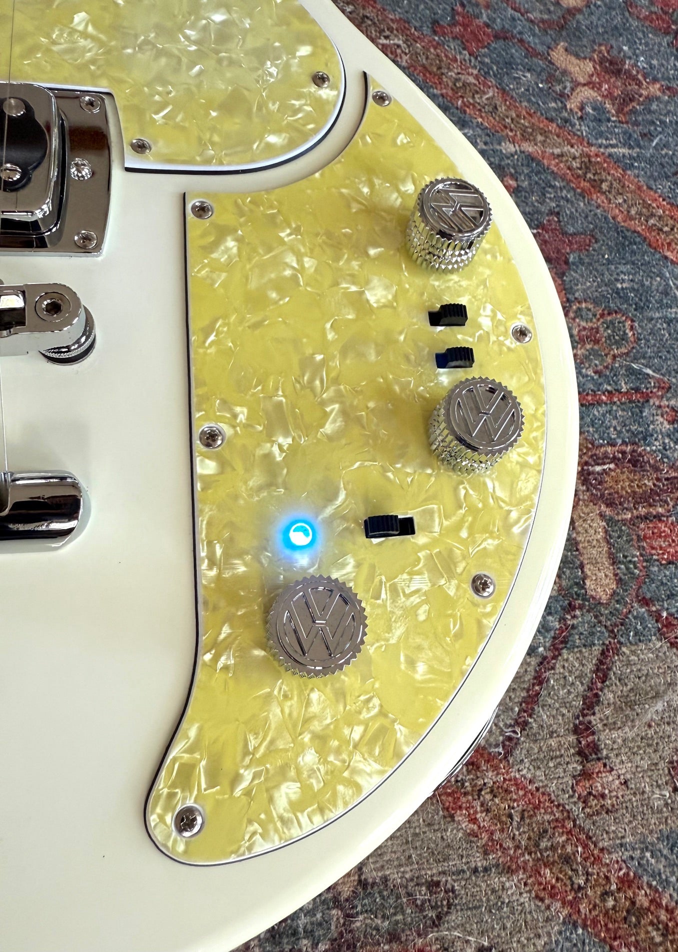 Volkswagen VW Limited GarageMaster Electric Guitar W/Bag & Strap.